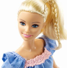 PAPUSA BARBIE FASHIONISTA BLONDA CU HAINUTE DE SCHIMB