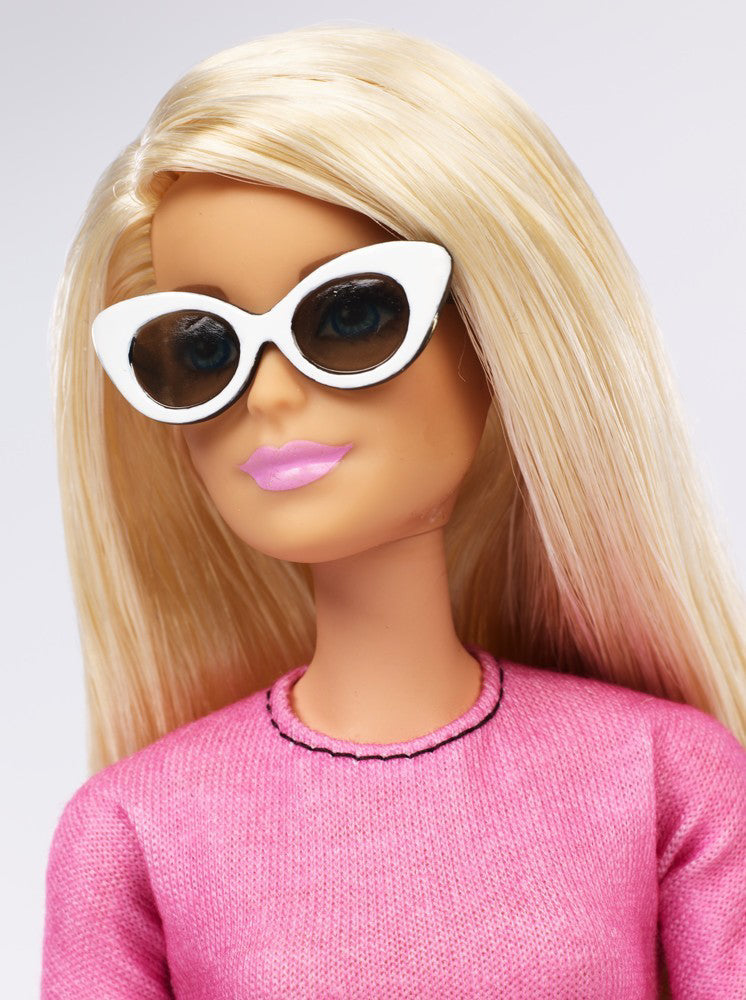 PAPUSA BARBIE FASHIONISTA BLONDA CU OCHELARI