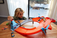 HOT WHEELS CIRCUIT PENTRU DRIFT CU LANSATOR SI MASINUTA EXCLUSIVA