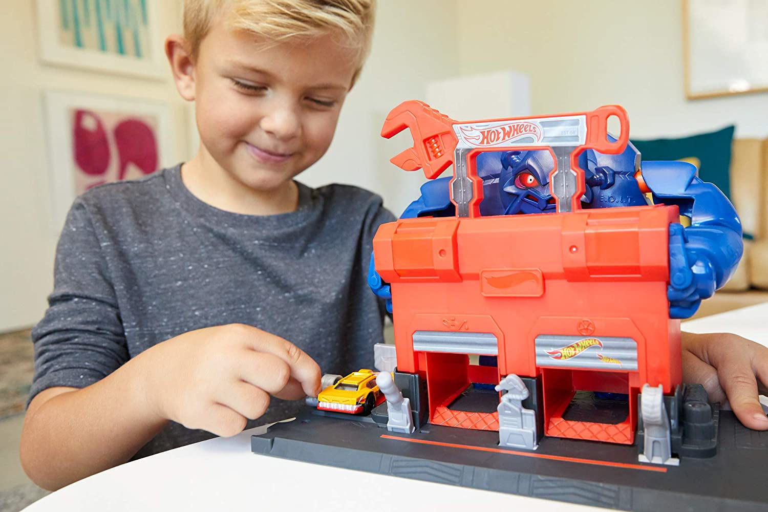 SET DE JOACA HOT WHEELS GORILA GARAJ