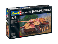 Vehicul Militar Revell Sd.Kfz. 173 Jagdpanther Scara 1:76 Rev03232