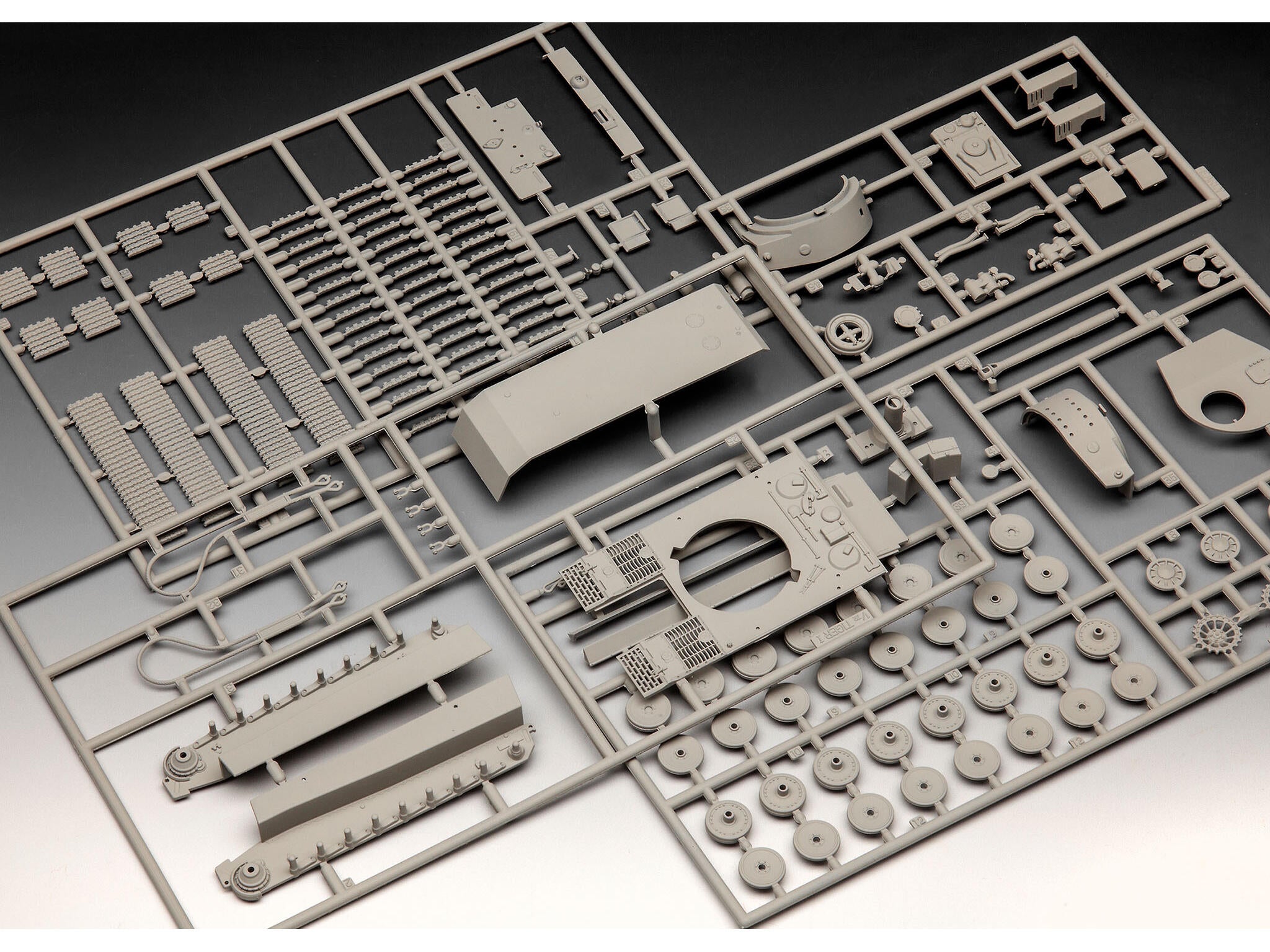 Revell Kit Ausf H Tiger Rev03262