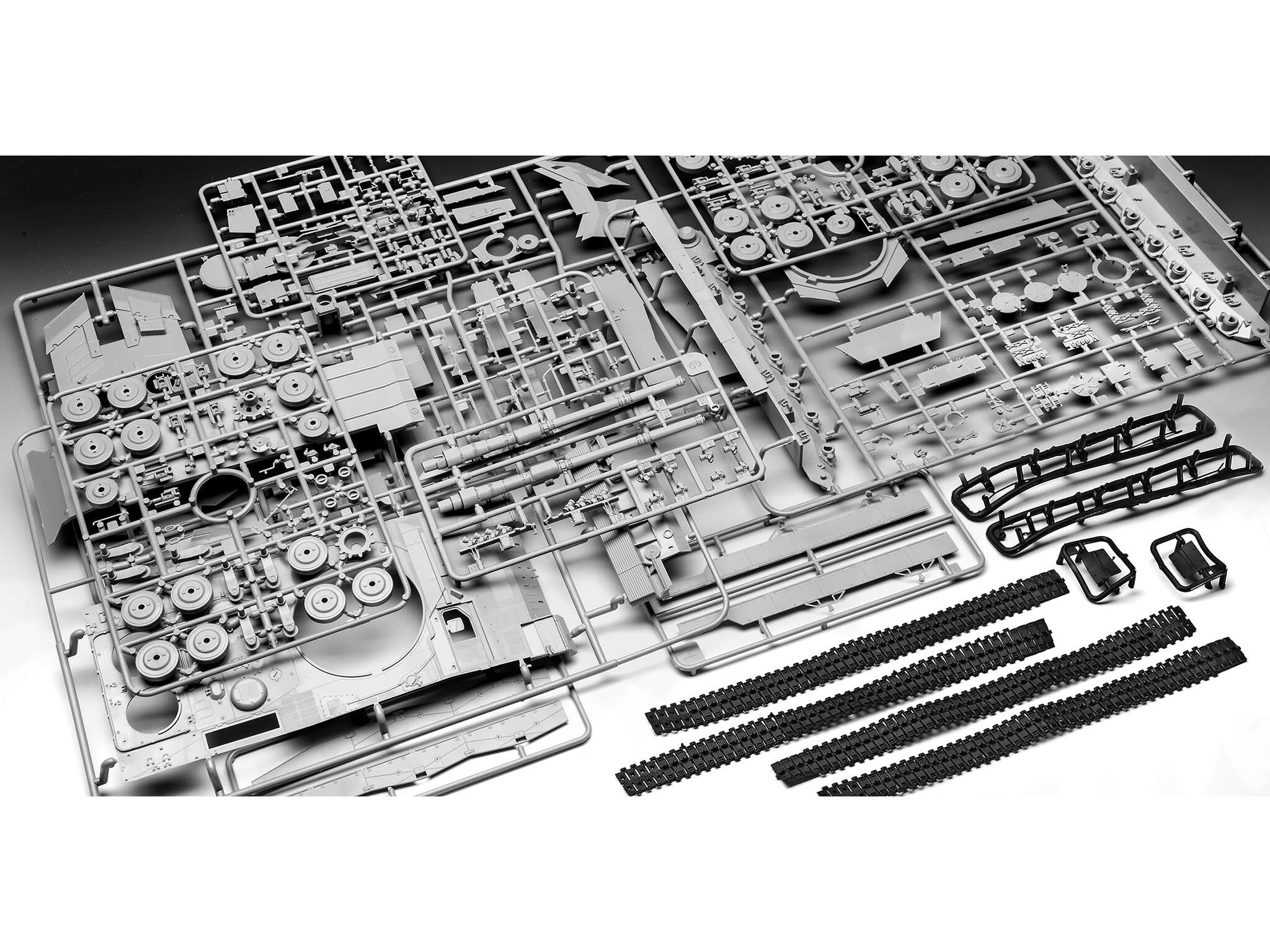 Revell Vehicul Militar  Leopard 2 A6/A6Nl Rev03281
