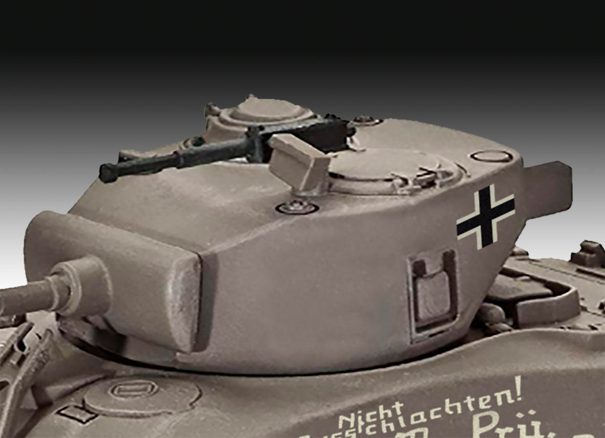 Macheta de asamblat Revell, Tanc Sherman M4A1 ; 03290
