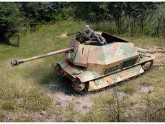 Set Macheta Revell Vehicul Militar Marder Tun 7.5 Cm P.A.K. 40 (Sf.) Pe Fcm 36(F) Scara Rev03292