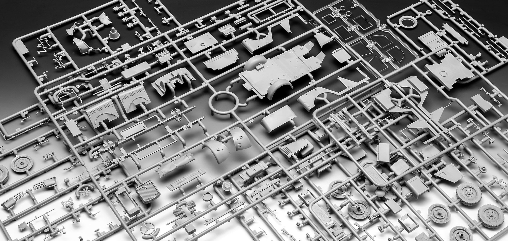 Vehicul Militar Revell Le. Gl. Einheits-Pkw 4 Scara 1:35 Rev03339