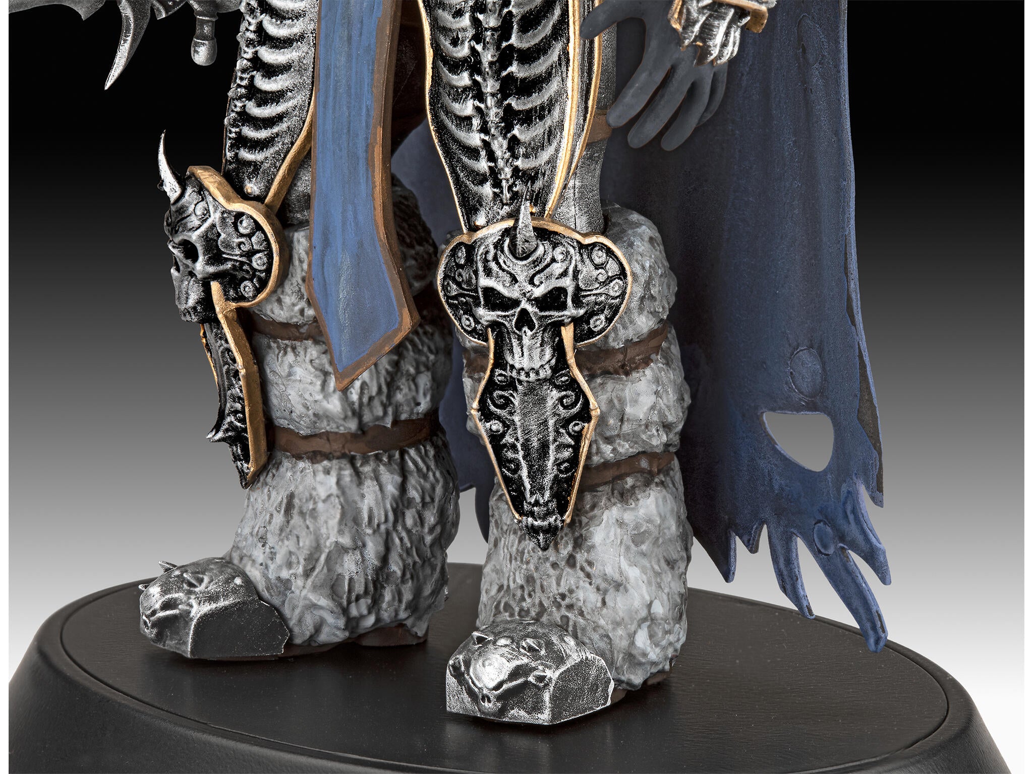 Set Macheta Revell Nava Spatiala Set Cadou Regele Lichilor World Of Warcraft Scara 1:16 Rev03515