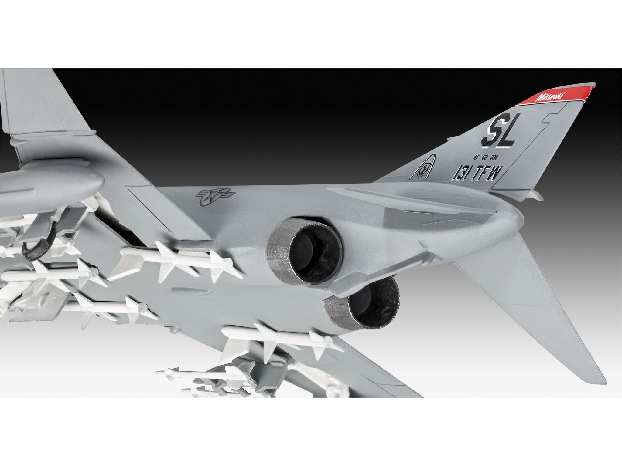 Revell Kit F-4 Phantom Scara 1:72 Rev03651