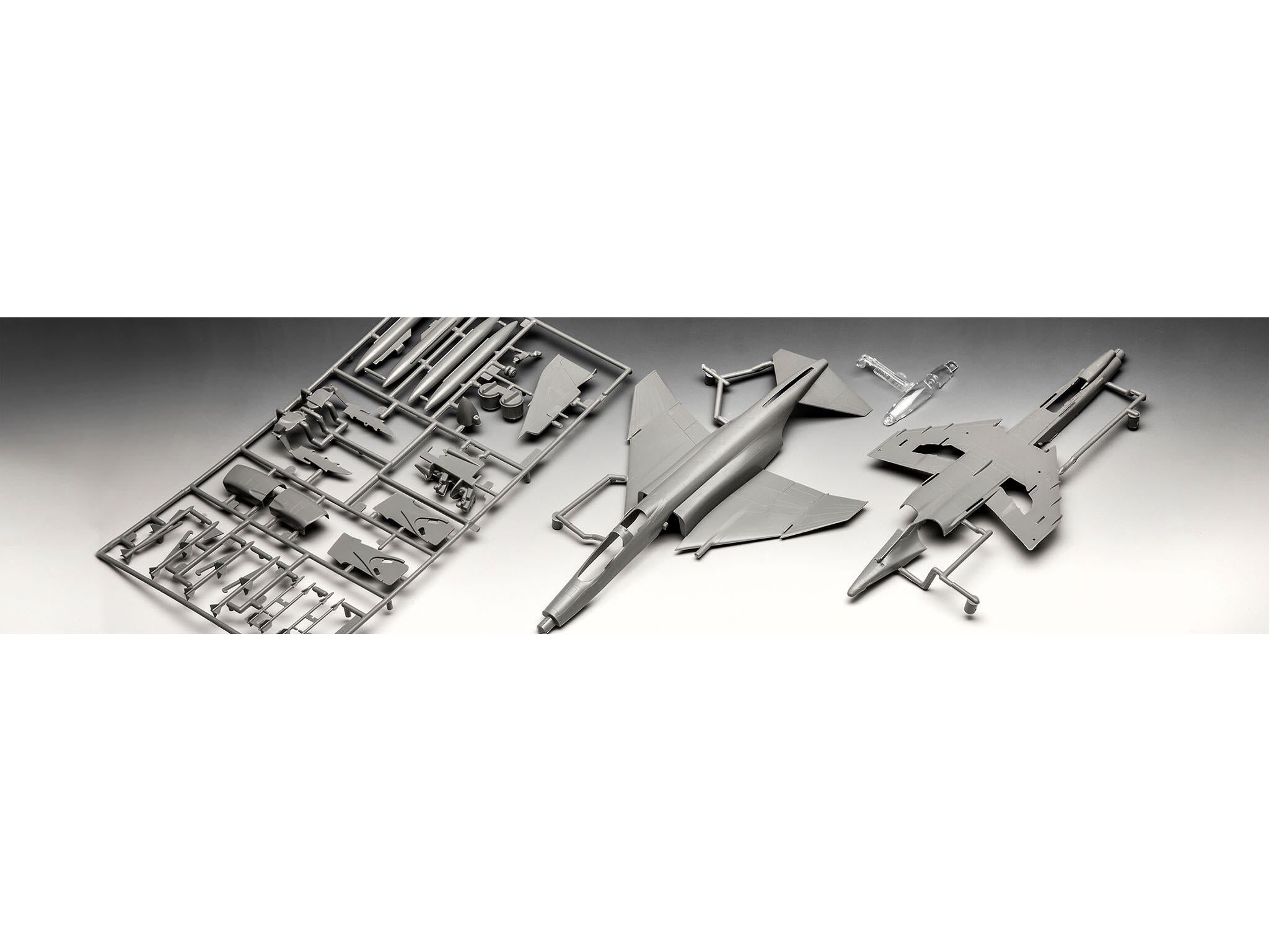 Revell Kit F-4 Phantom Scara 1:72 Rev03651