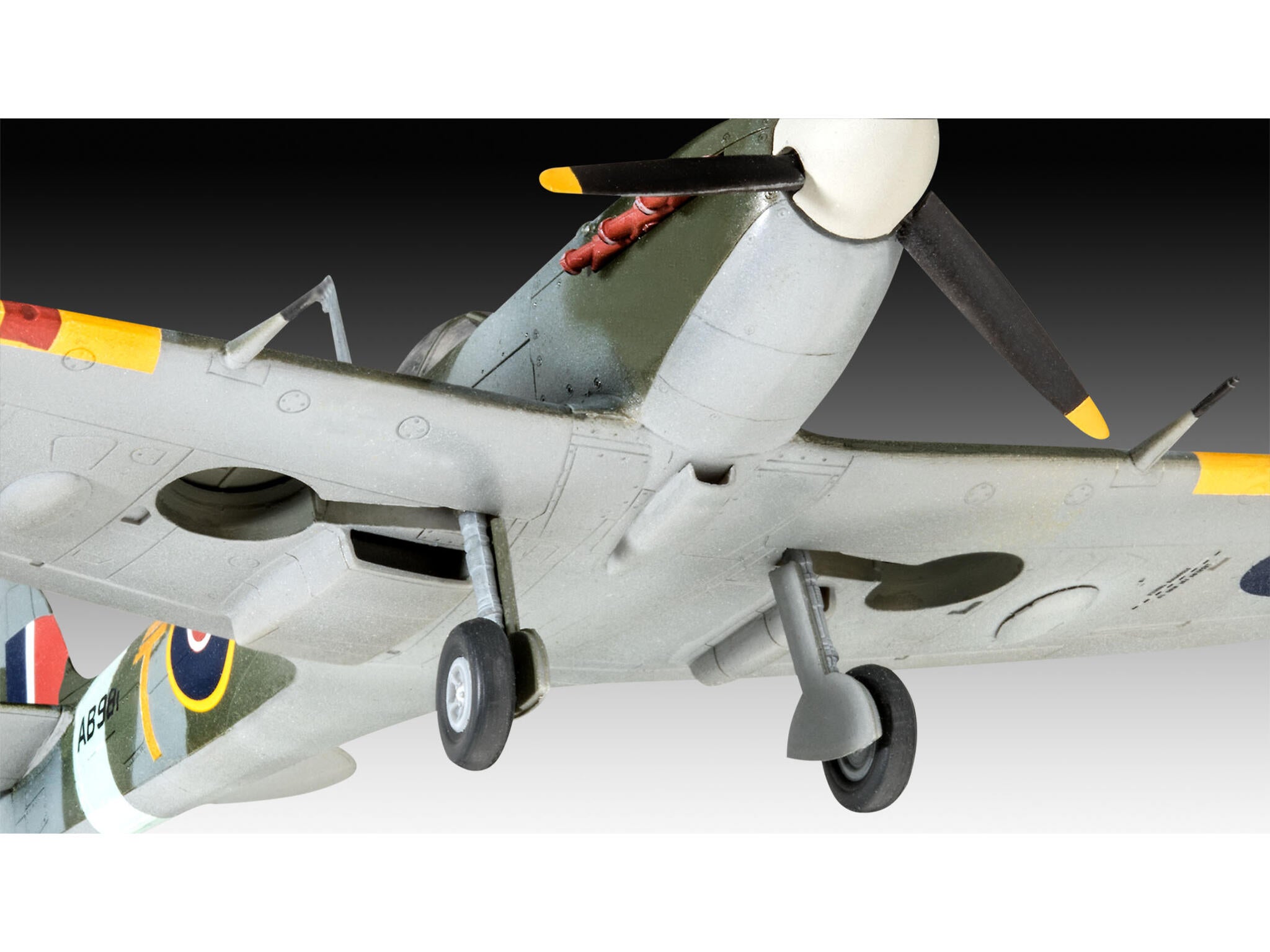 Revell Combat Set Messerschmitt & Spitfire Rev03710