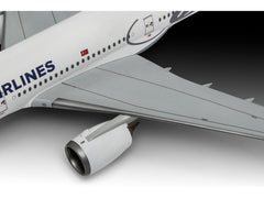Set Macheta Revell Avion Airbus A350-900 Turkish Airlines Scara 1:144 Rev03773