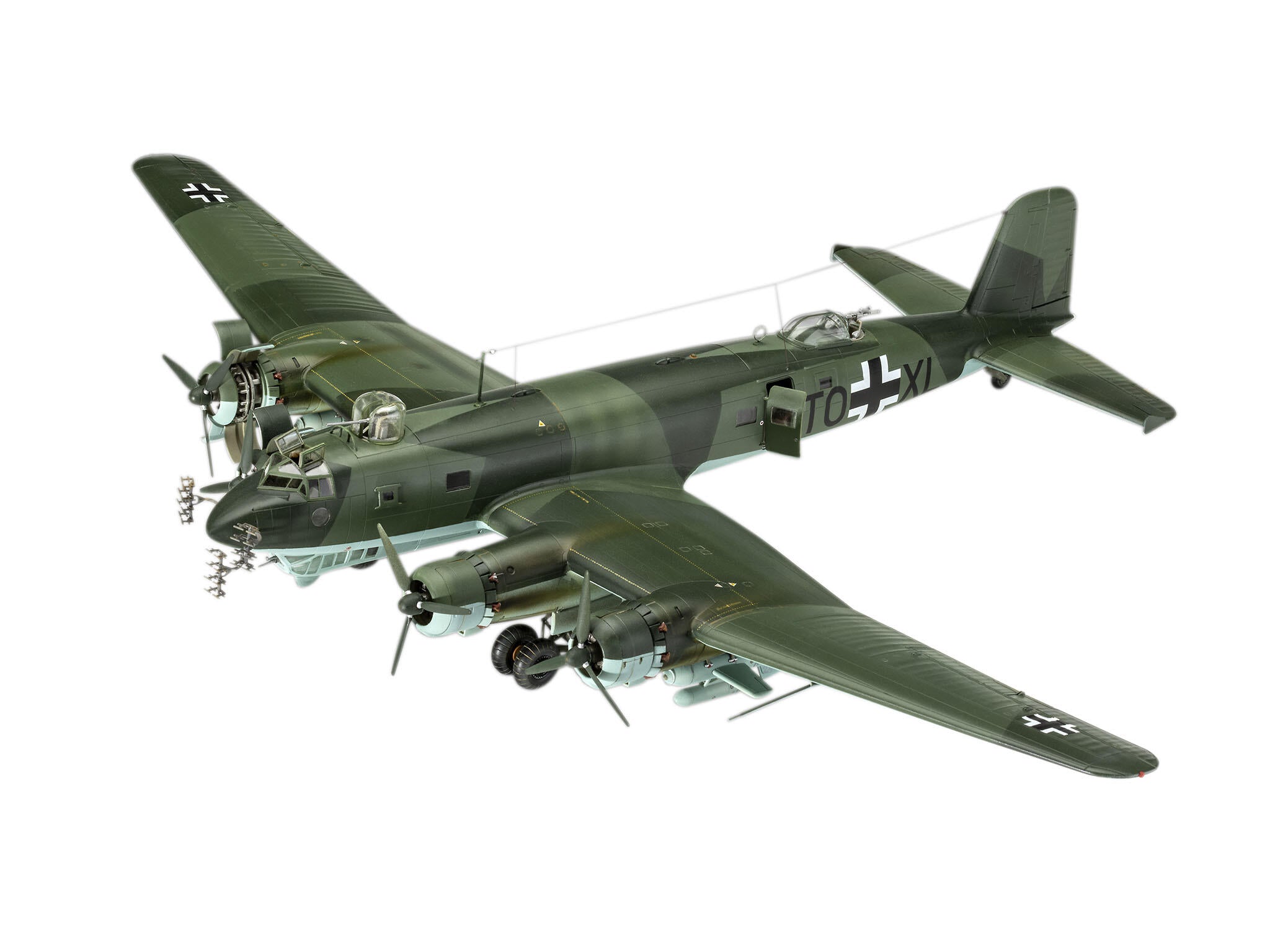 Set Macheta Revell Avion Focke-Wulf Fw 200 C-5/C-8 Condor Scara 1:72 Rev03777