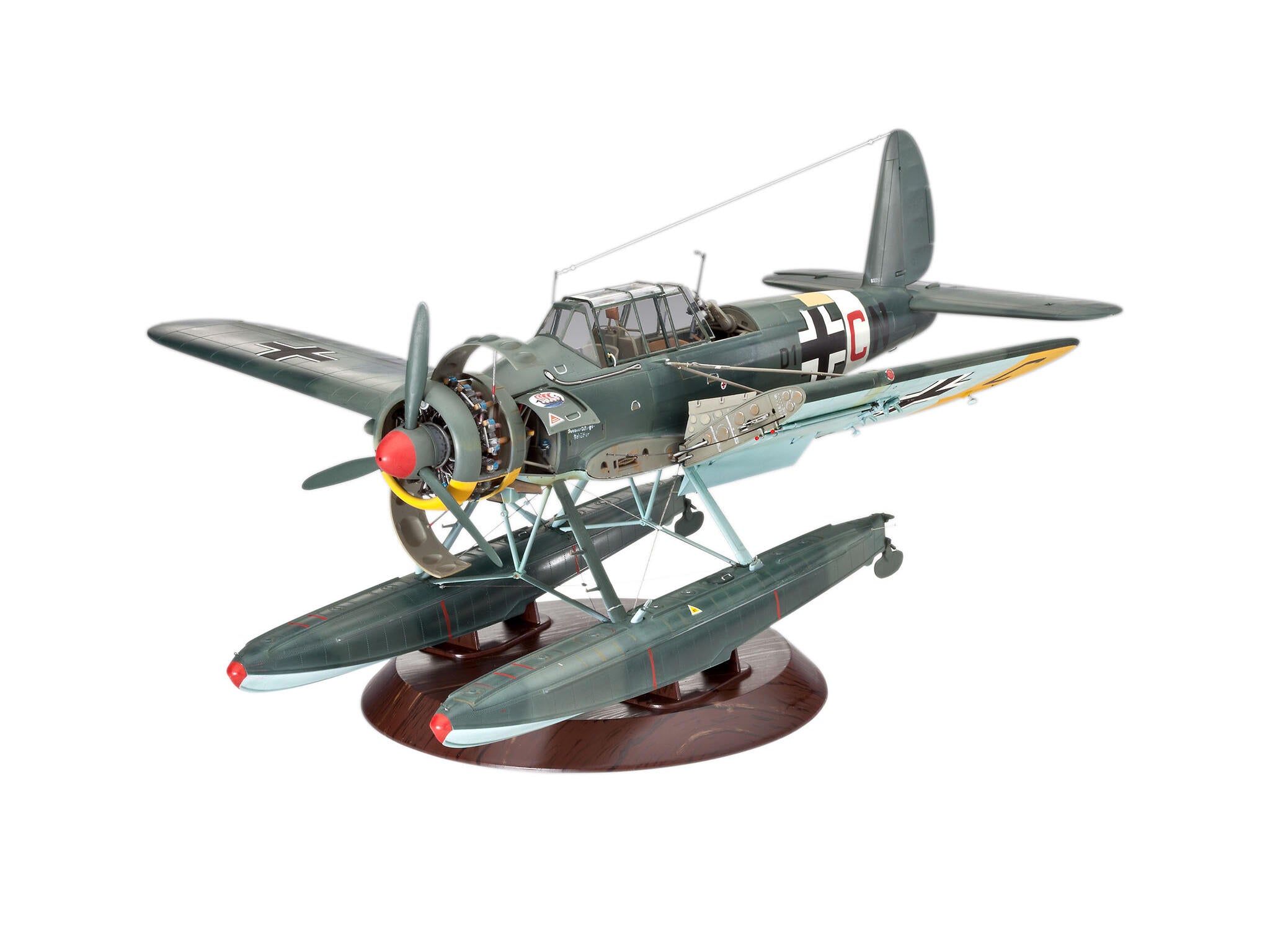 Revell Avion  Arado Ar196A-3 Seaplane Rev03787