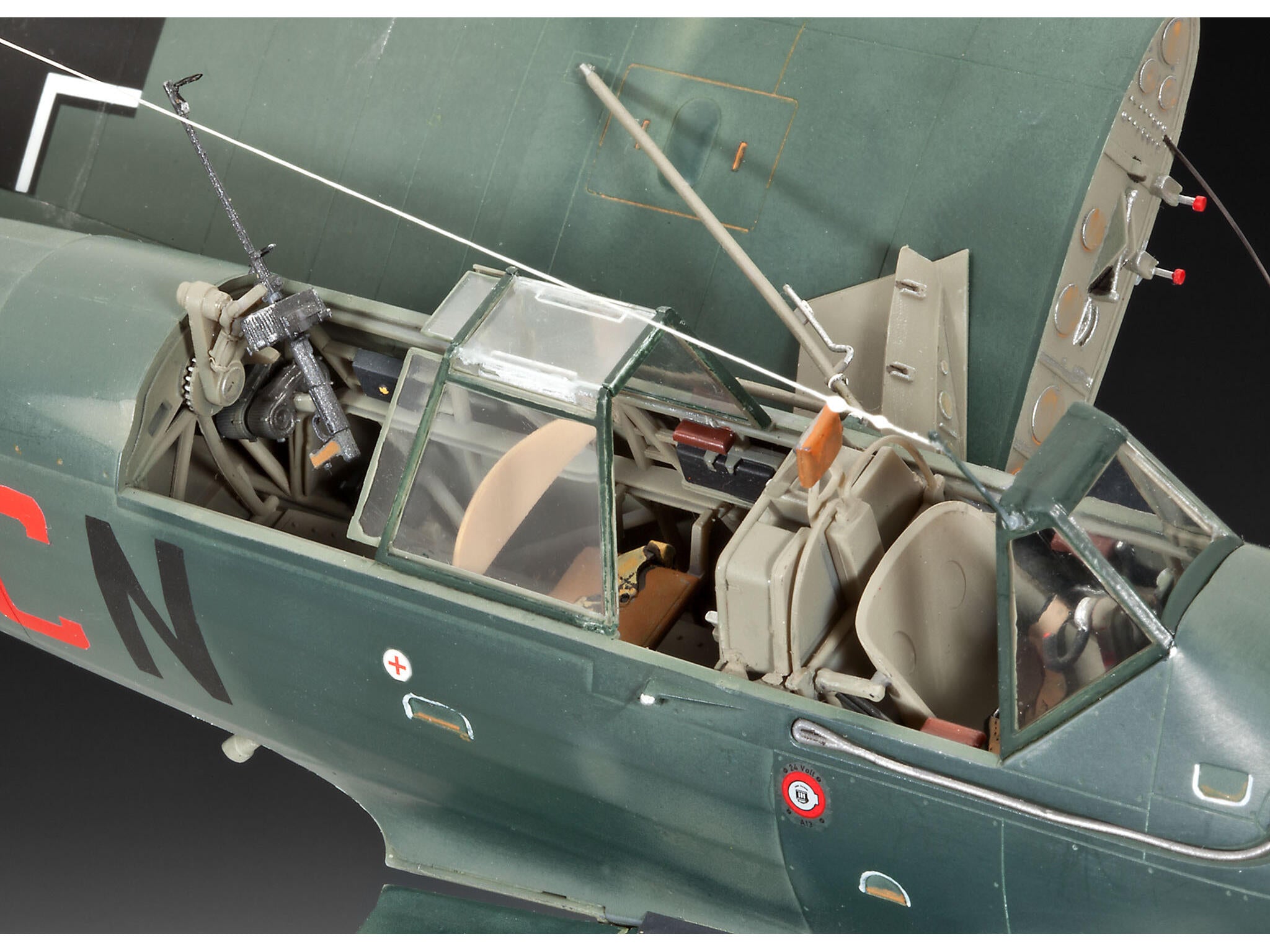 Revell Avion  Arado Ar196A-3 Seaplane Rev03787