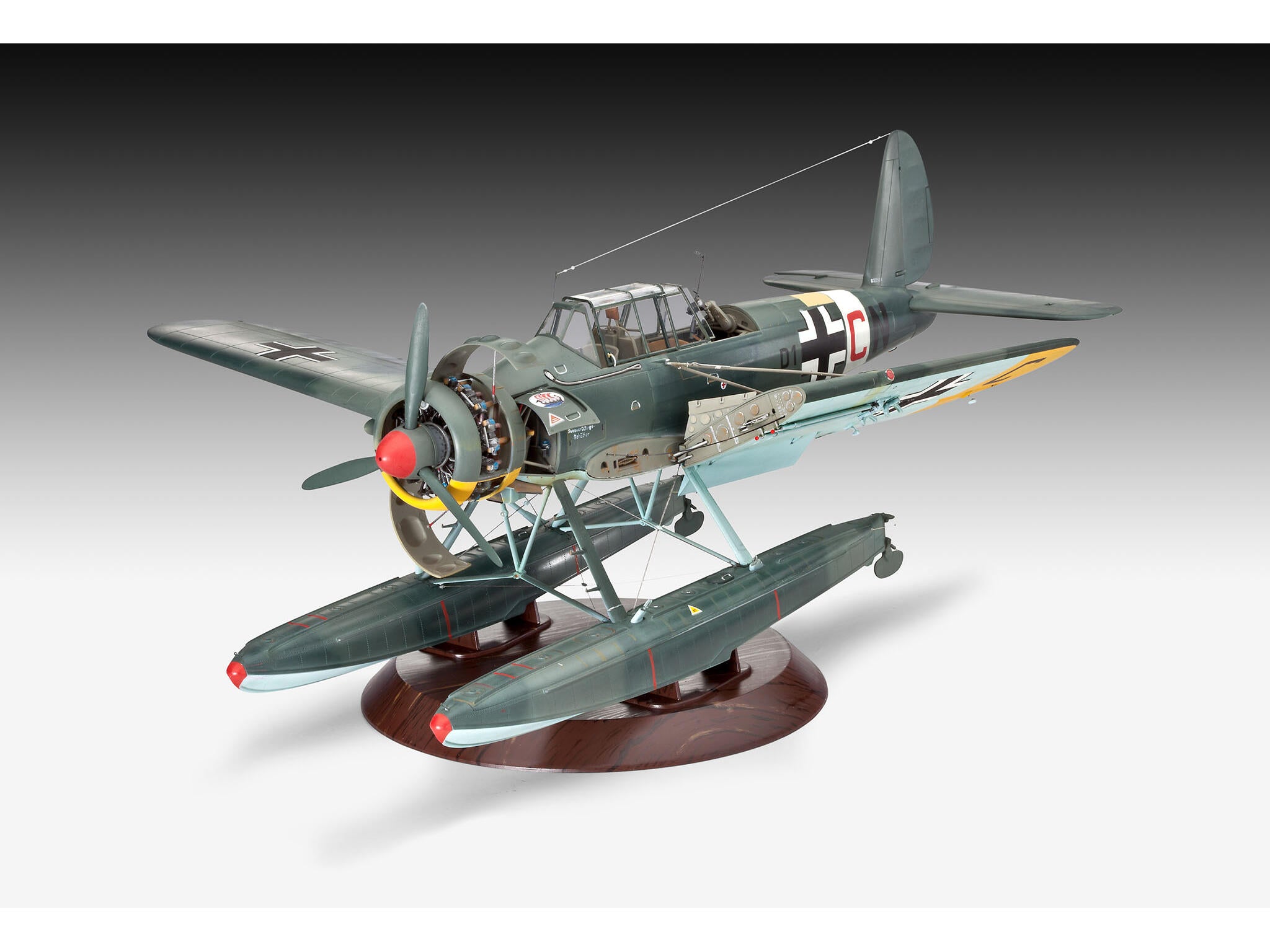 Revell Avion  Arado Ar196A-3 Seaplane Rev03787