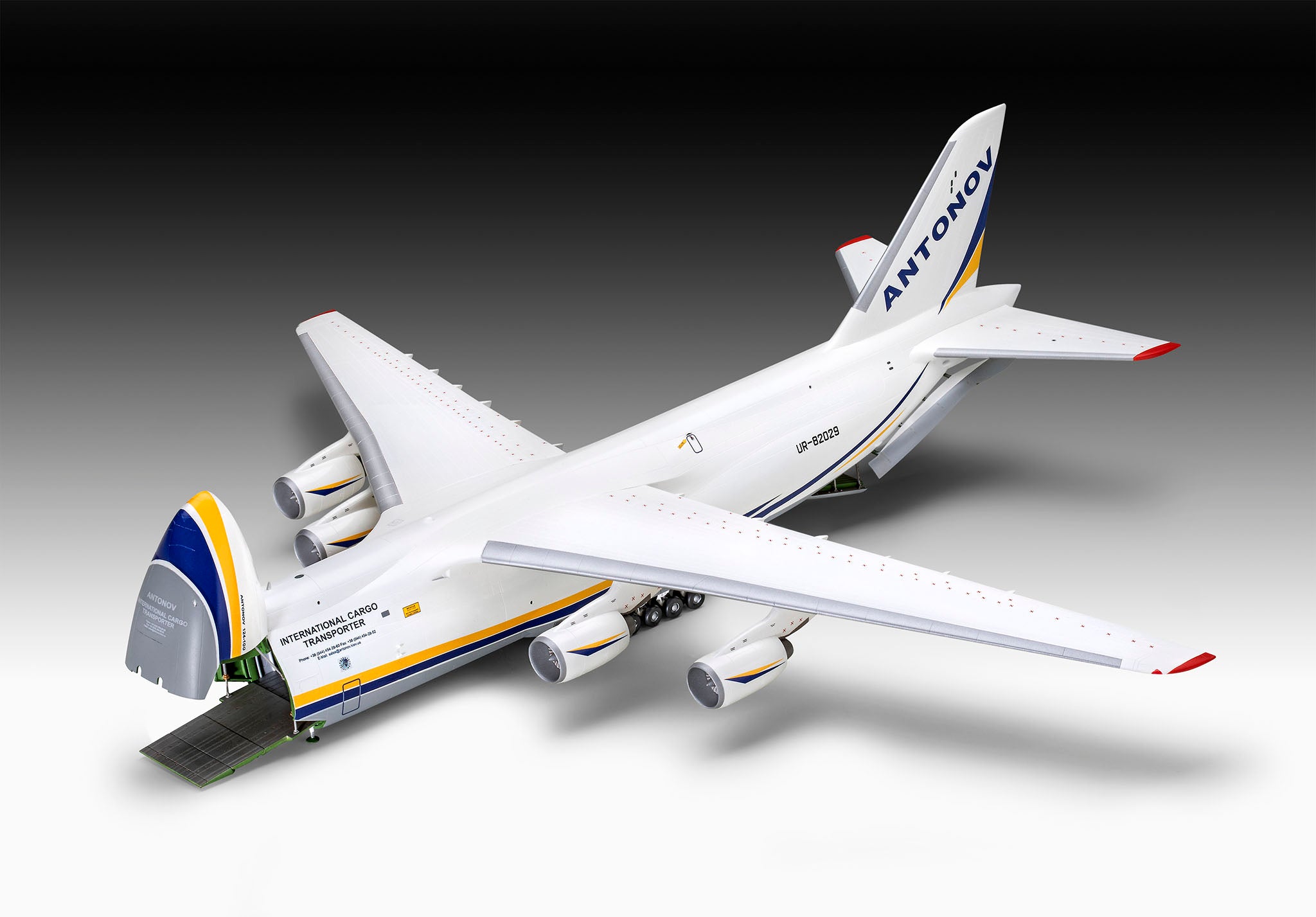 Avion Revell Antonov An-124 Ruslan Scara 1:144 Rev03807