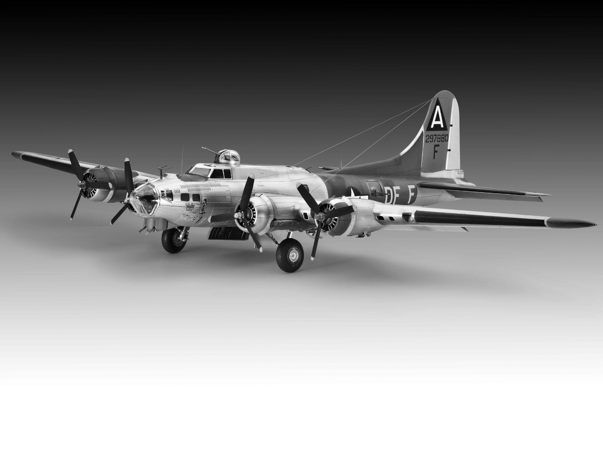 Revell Avion  B-17G Flying Fortress Rev04283