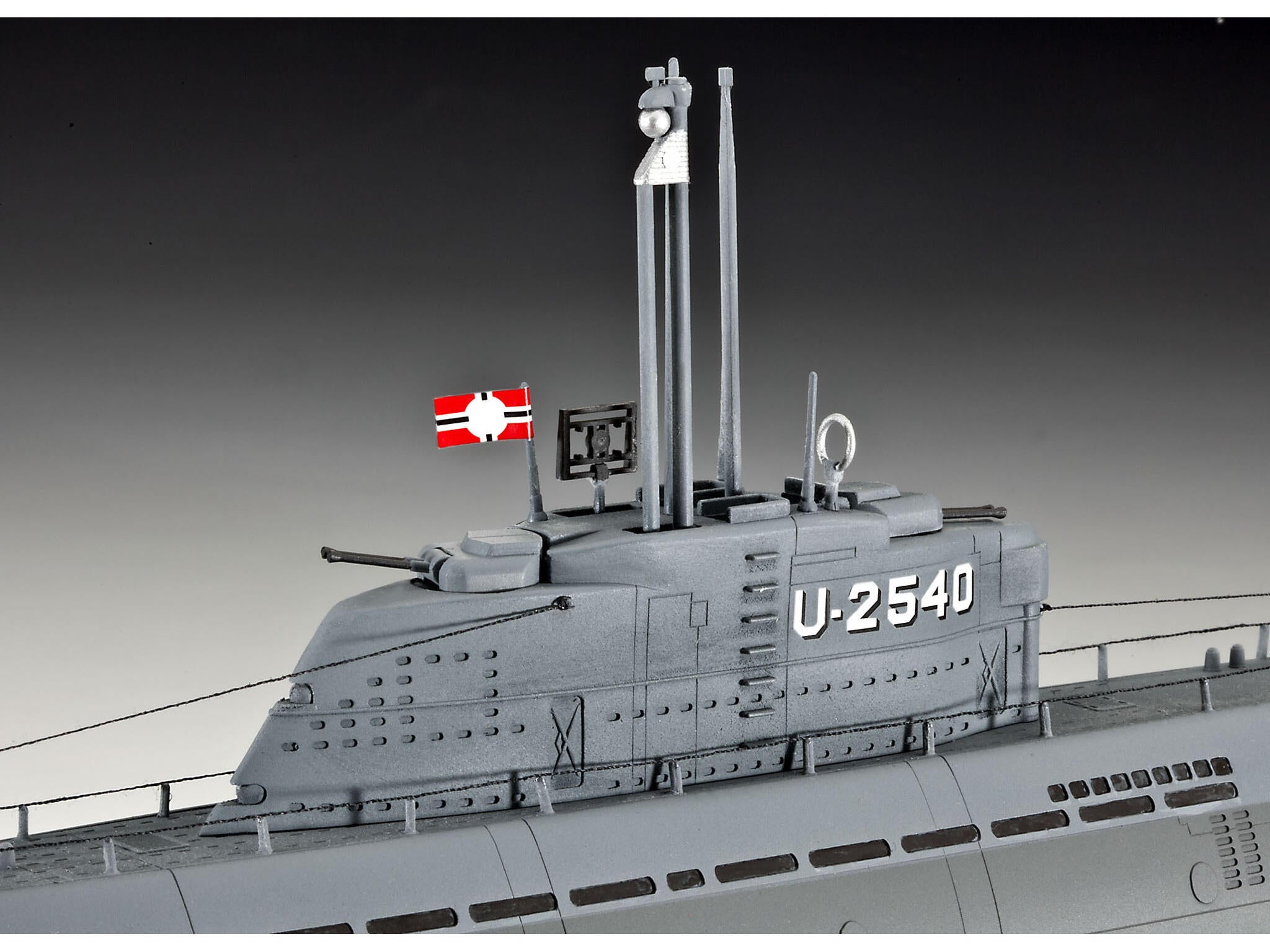 Revell Vapor  German Submarine Type Xxi With Interior Rev05078