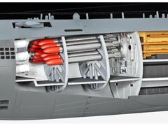 Revell Vapor  German Submarine Type Xxi With Interior Rev05078