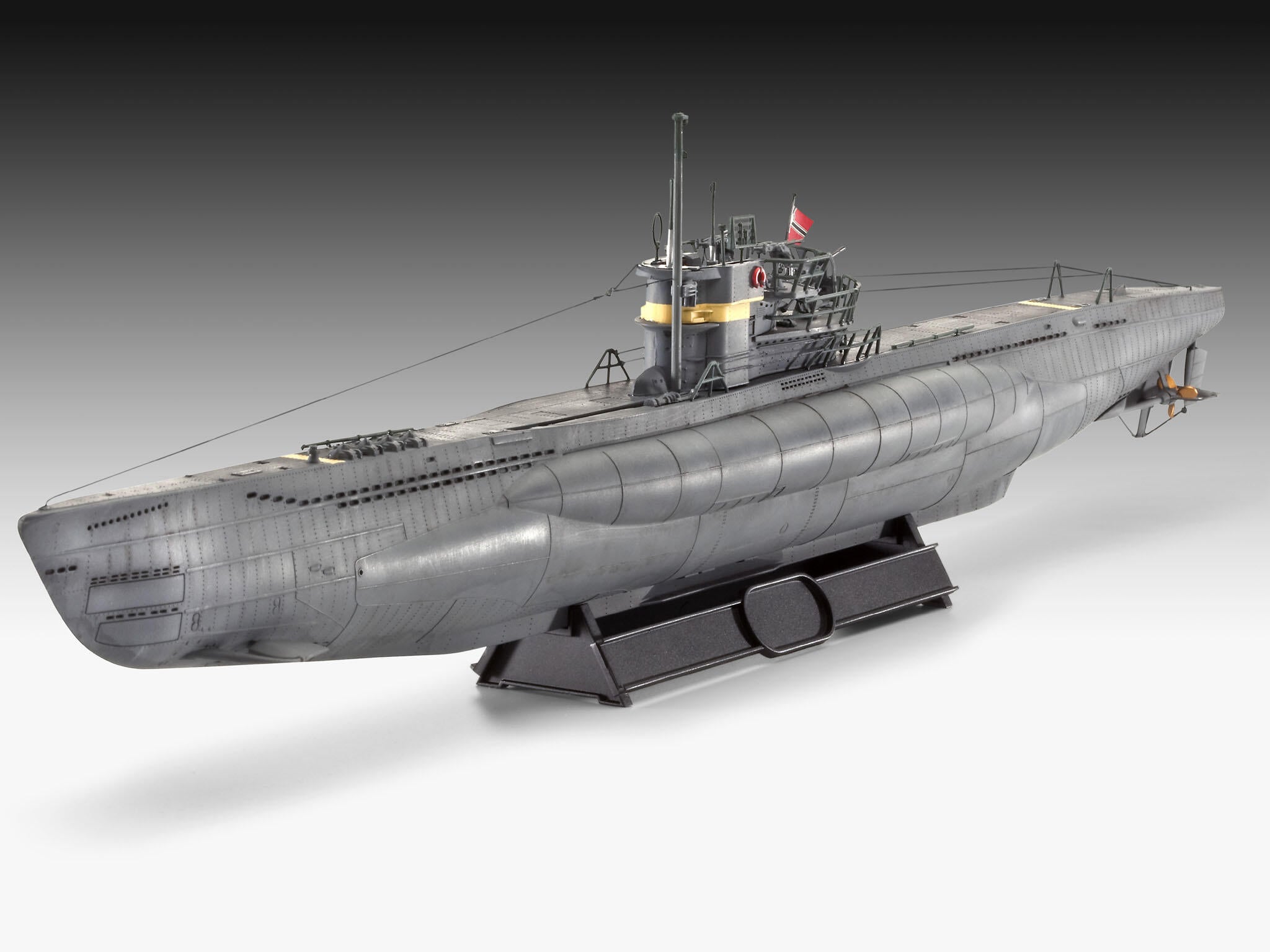 Revell Vapor  German Submarine Type Vii C/41 Atlantic Version Rev05100