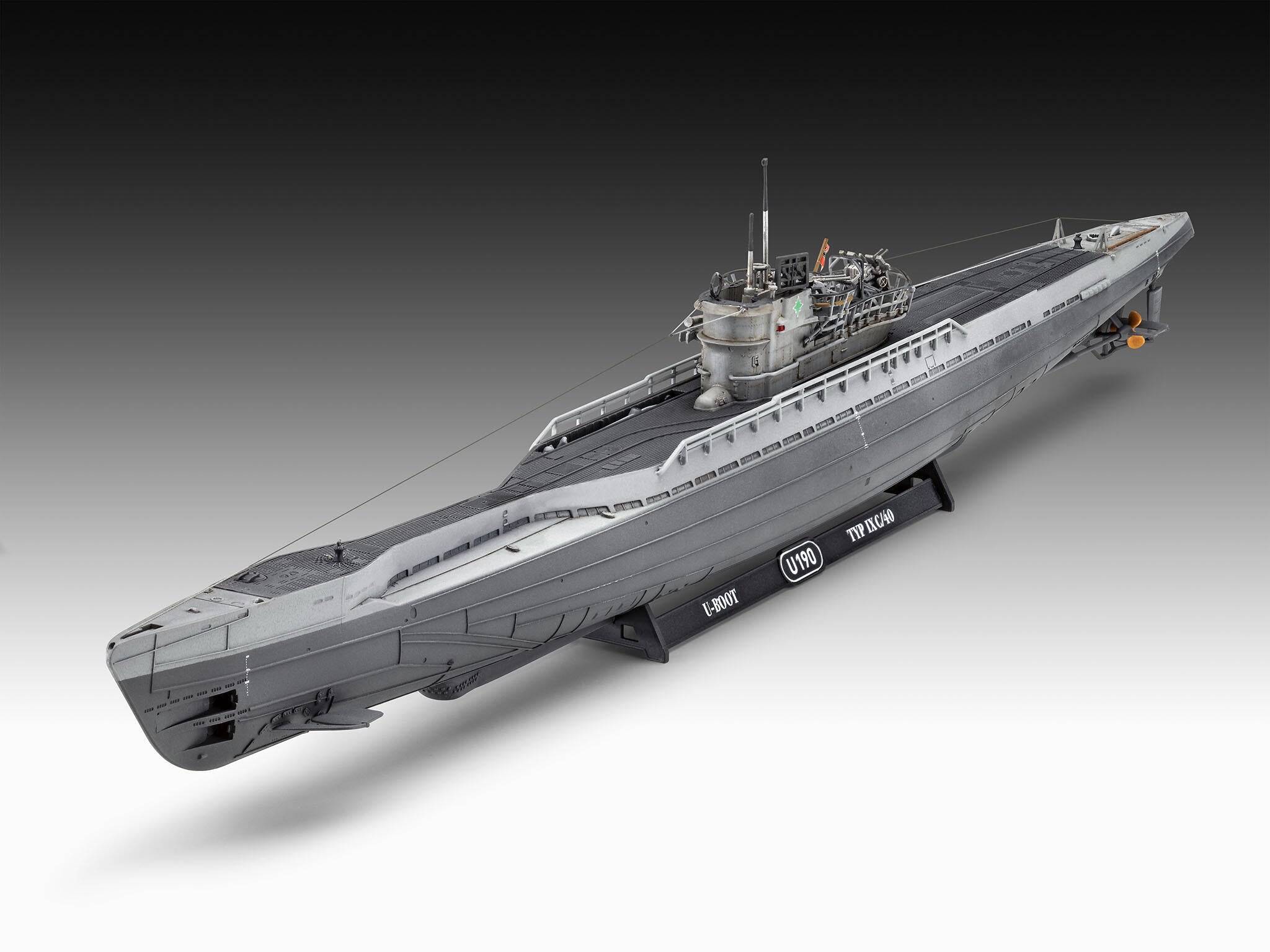 Revell Vapor  German Submarine Type Ix C/40 (U190) Rev05167