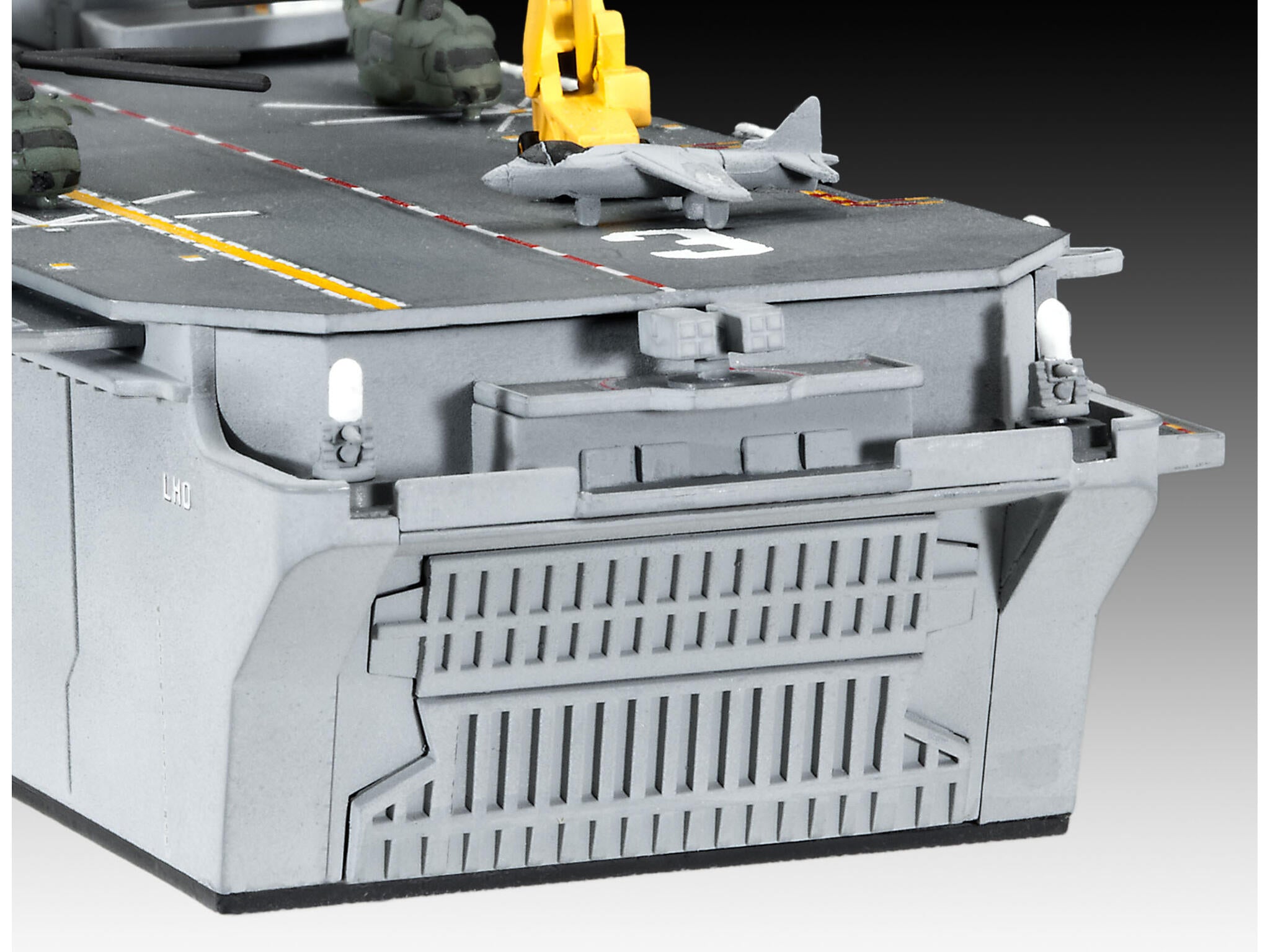 Revell Vapor  Us Navy Assault Carrier Wasp Class Rev05178