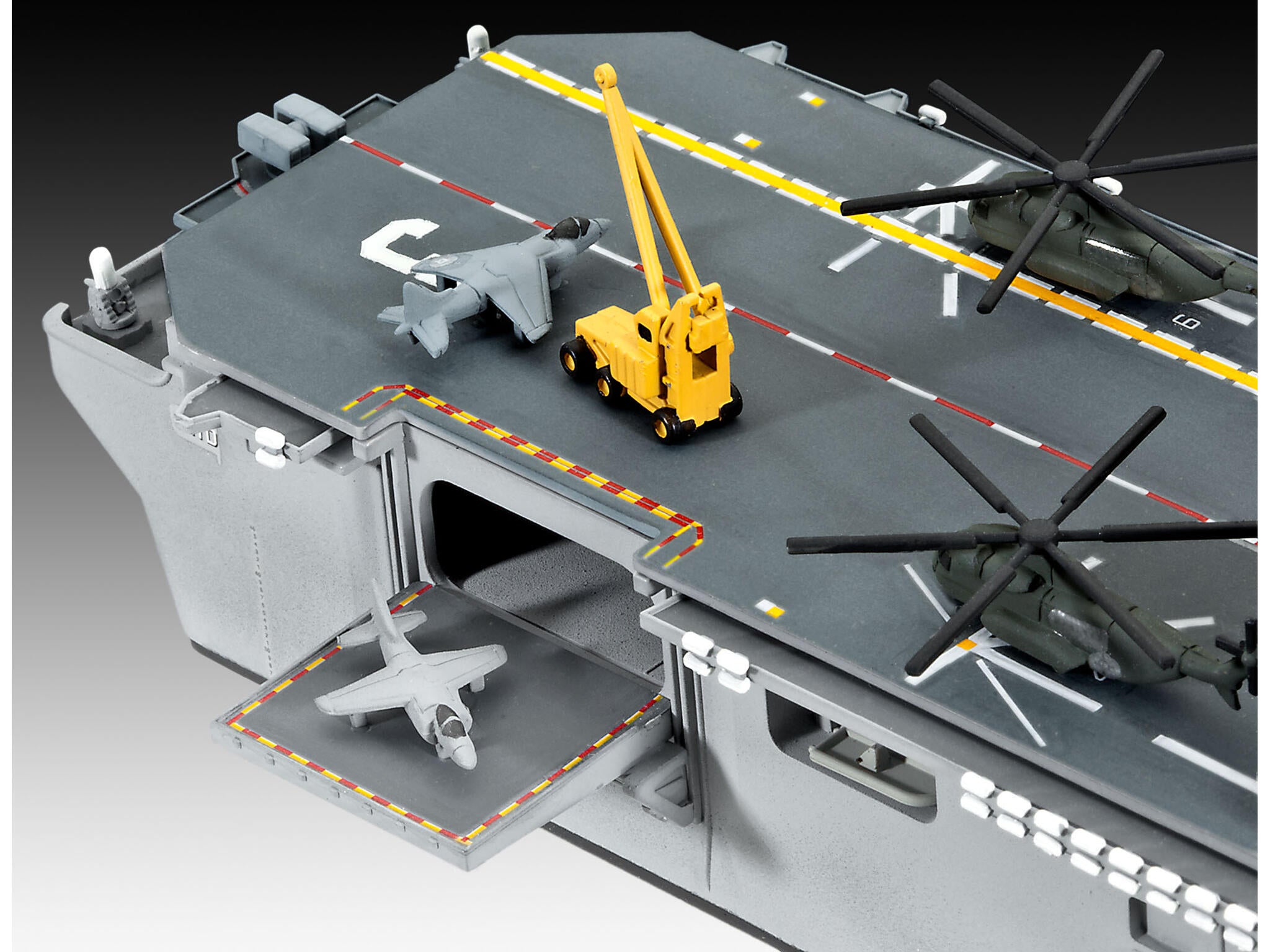 Revell Vapor  Us Navy Assault Carrier Wasp Class Rev05178