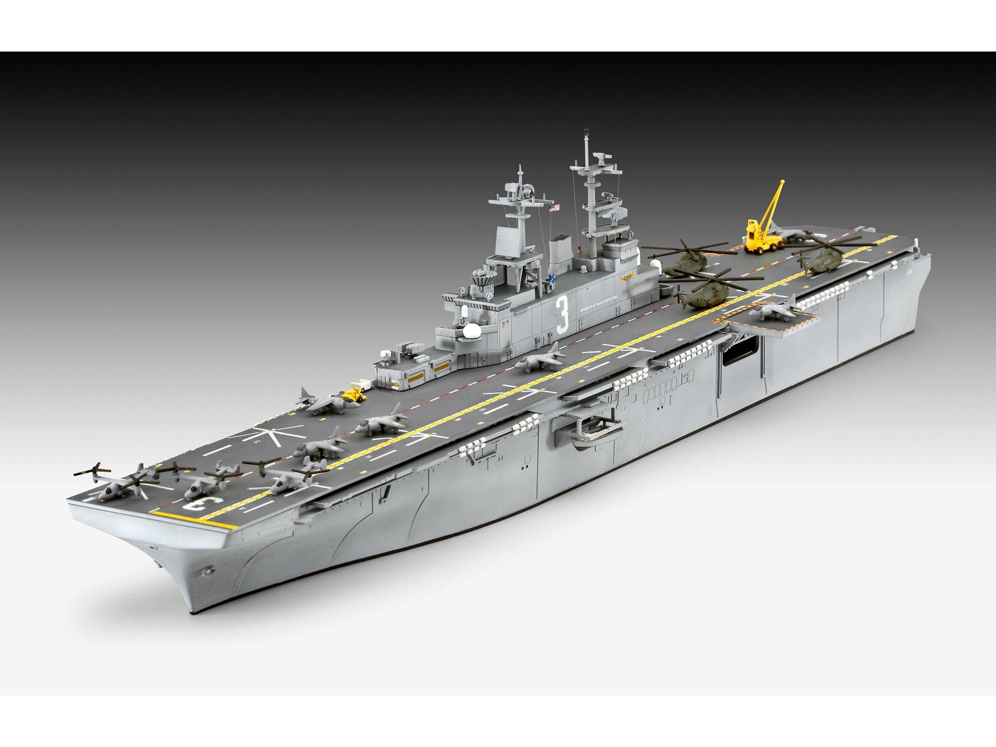 Revell Vapor  Us Navy Assault Carrier Wasp Class Rev05178