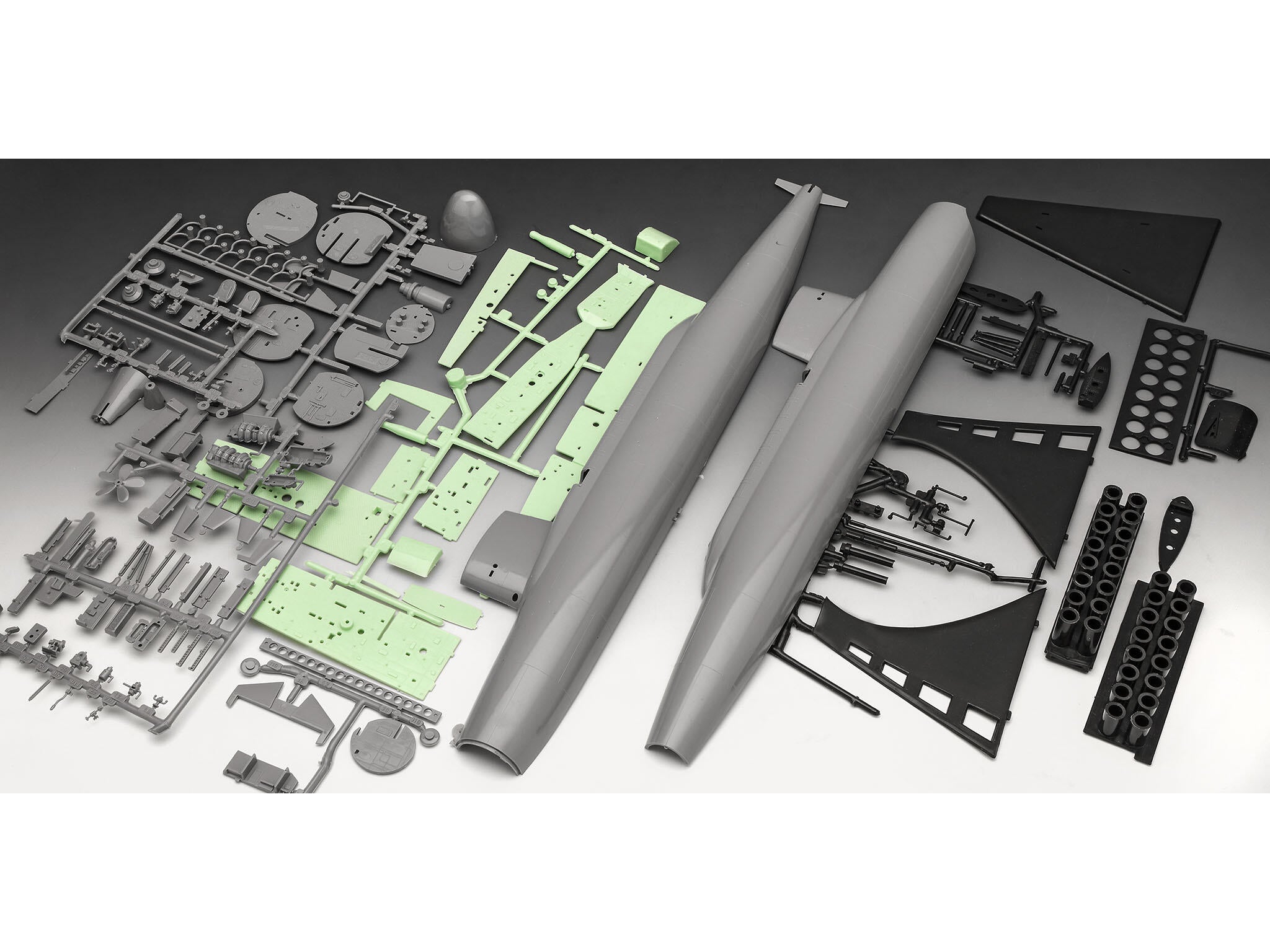 Revell Vapor  S.S.B. Abraham Lincoln With Interior Rev05185