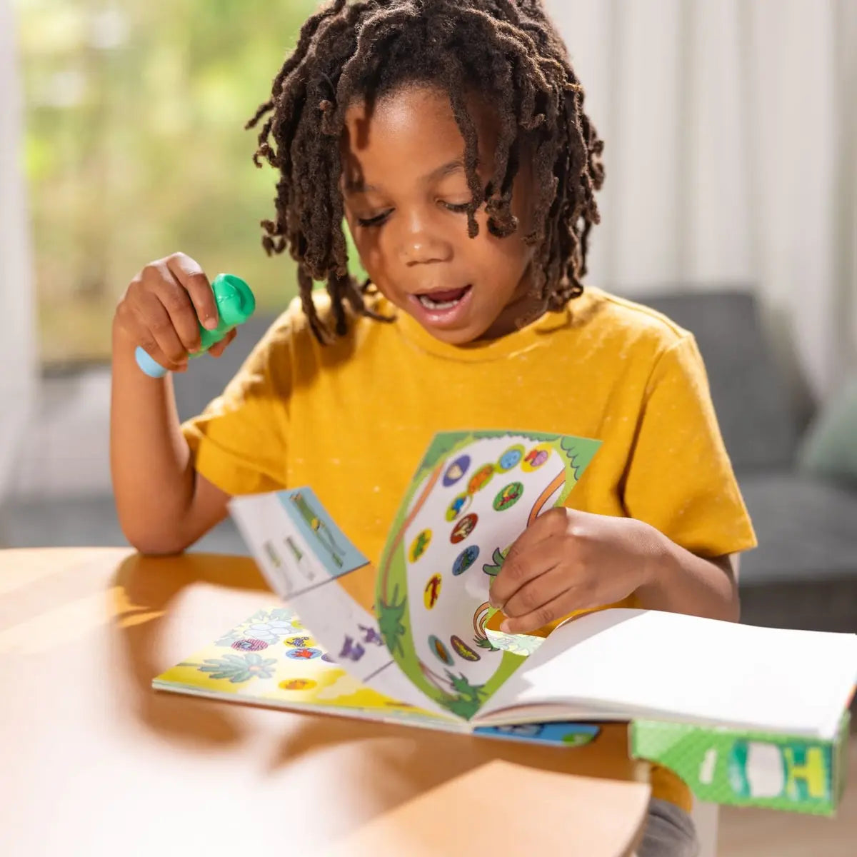 Melissa&Doug Set De Joaca Sticker Stampila Cu Dinozauri Spm6074899