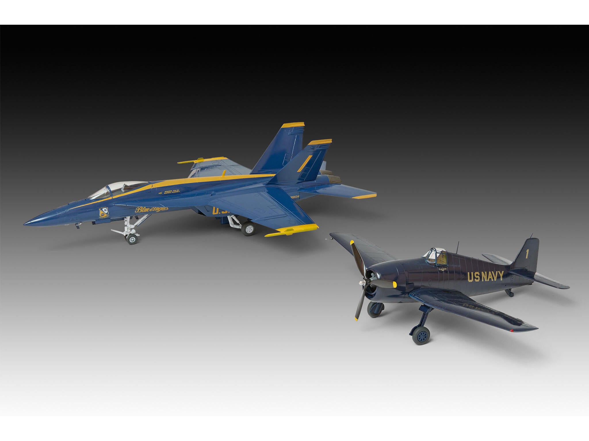 Revell Kit Gift Set  Blue Engels Scara 1:72 Rev05613