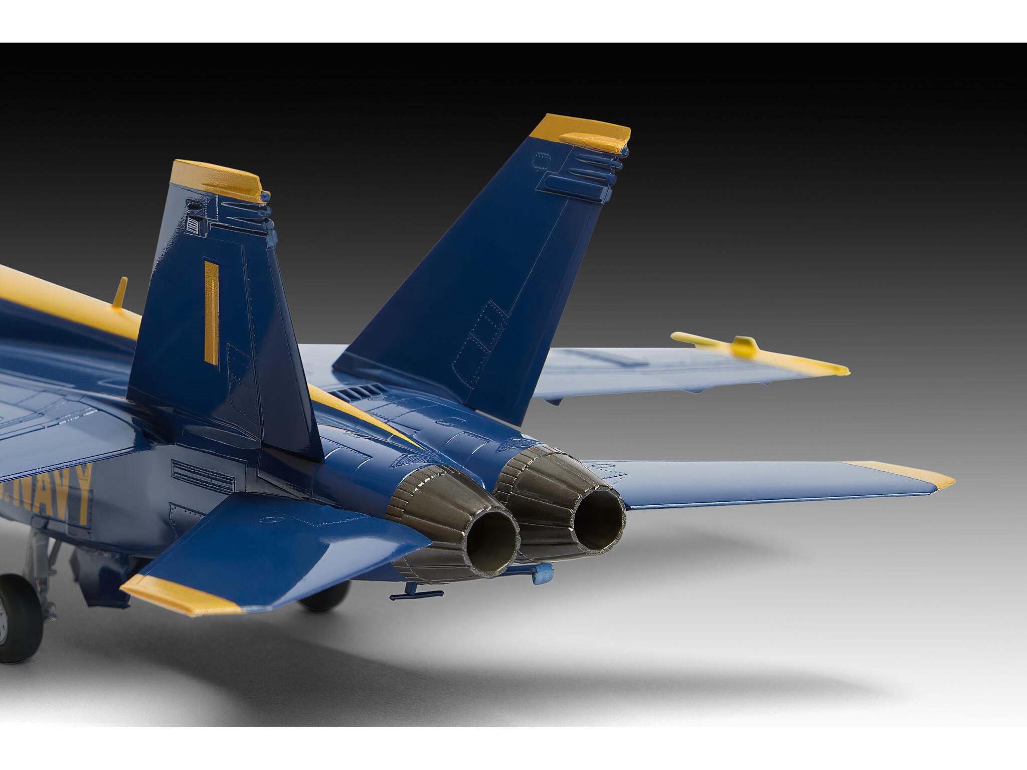 Revell Kit Gift Set  Blue Engels Scara 1:72 Rev05613