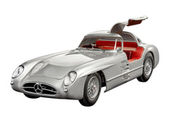 Revell 1/24 Mercedes-Benz 300 SLR 70th Anniversary Gift Set Set  05633