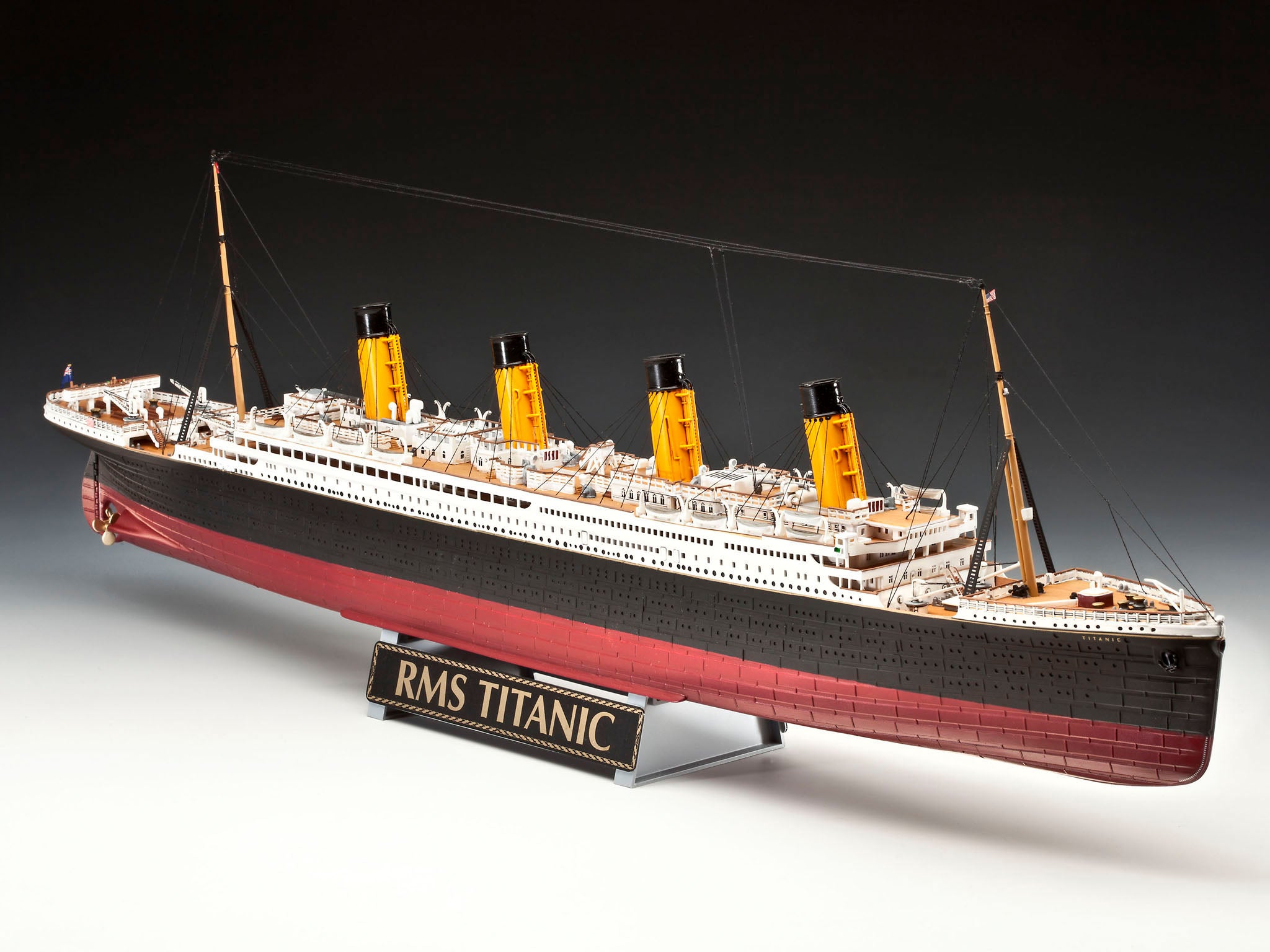 Set Titanic - 100 de ani - Revell 05715