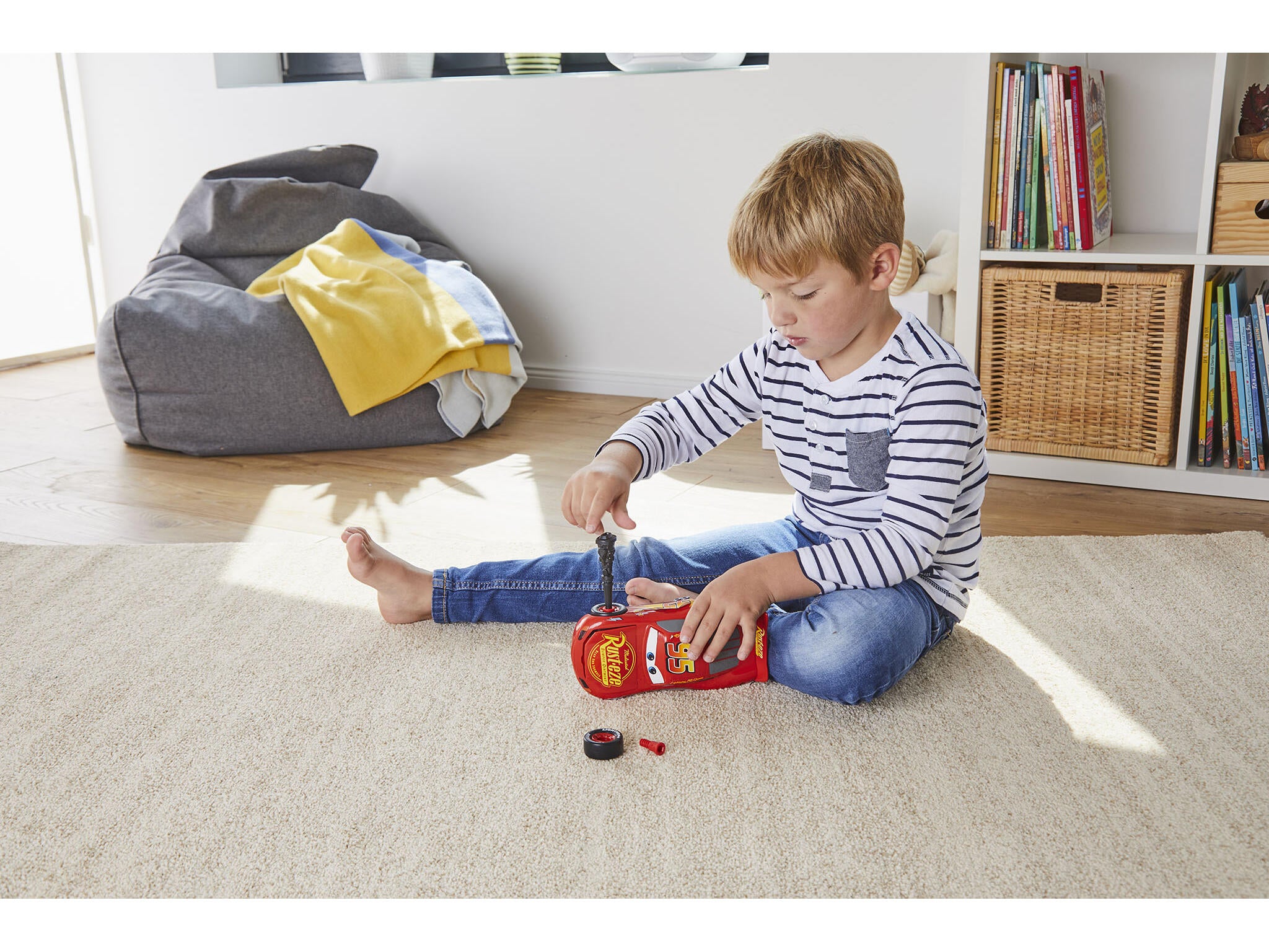 Revell Masina  Lightning Mcqueen Disney-Cars (Light & Sound) Rev06562