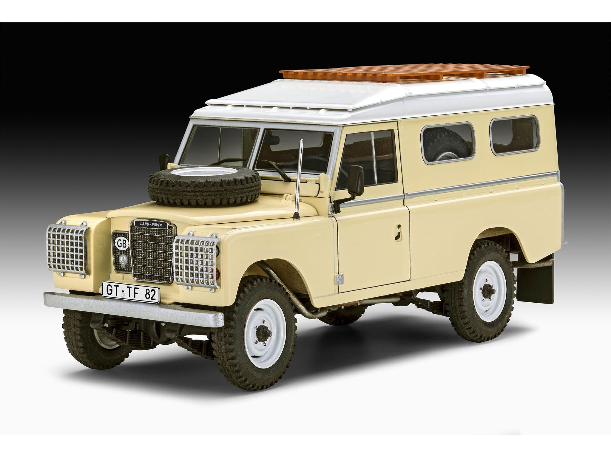 Revell Macheta Masina  Land Rover Series Iii Lwb Rev07056