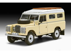 Revell Macheta Masina  Land Rover Series Iii Lwb Rev07056