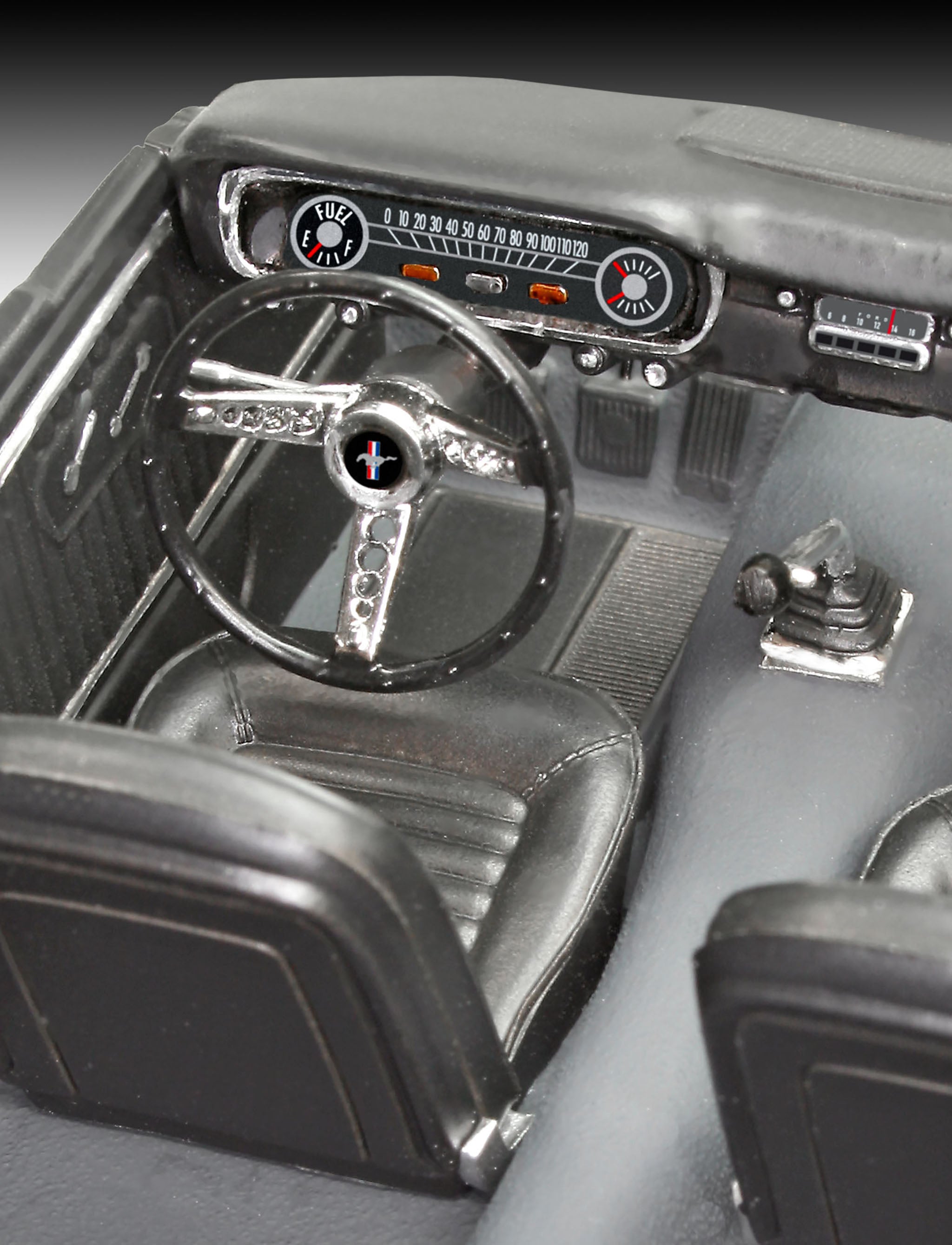 Model prefabricat - Ford Mustang 1965 - Revell 07065