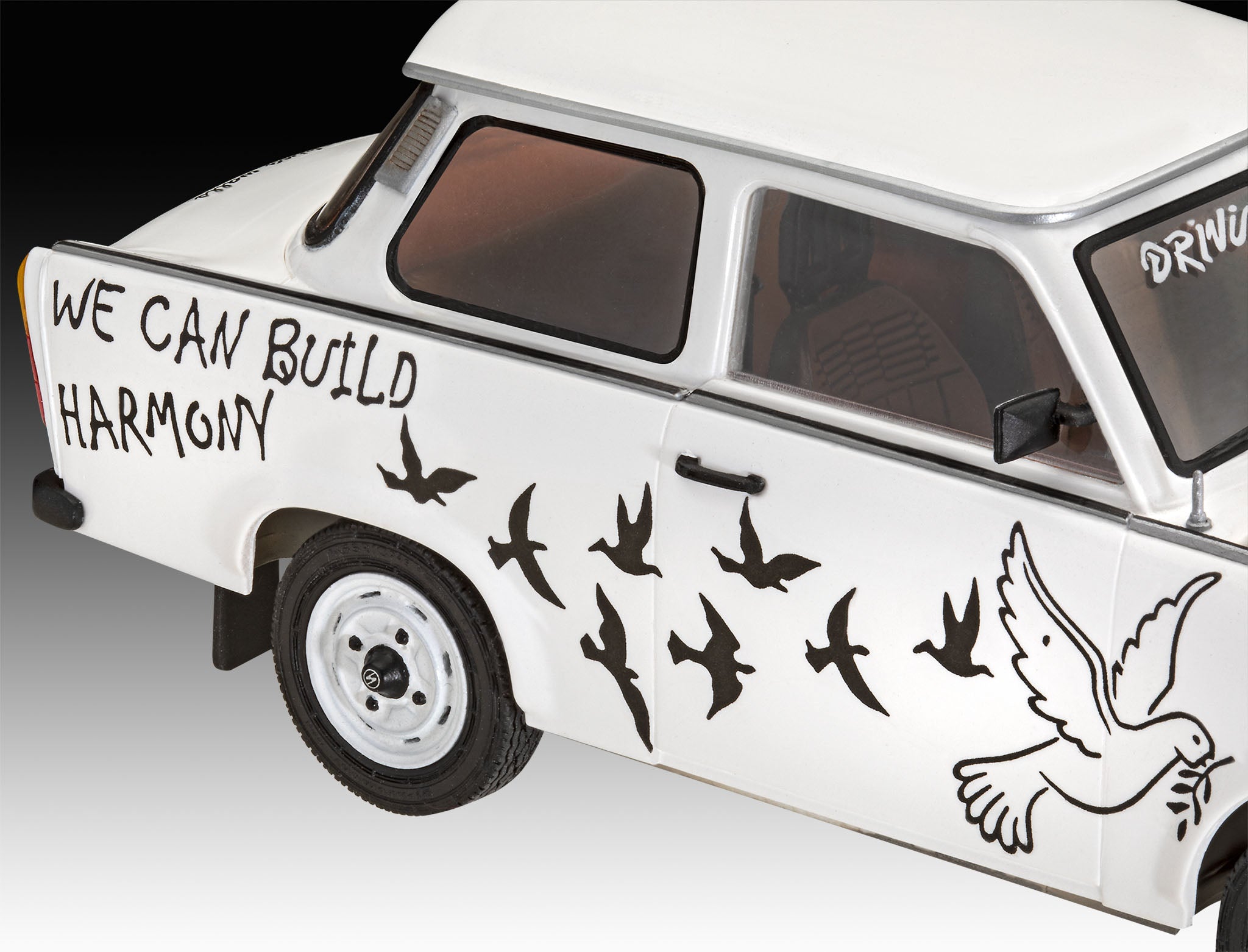Automodel de construit Revell Trabant 601S 138 piese 07713