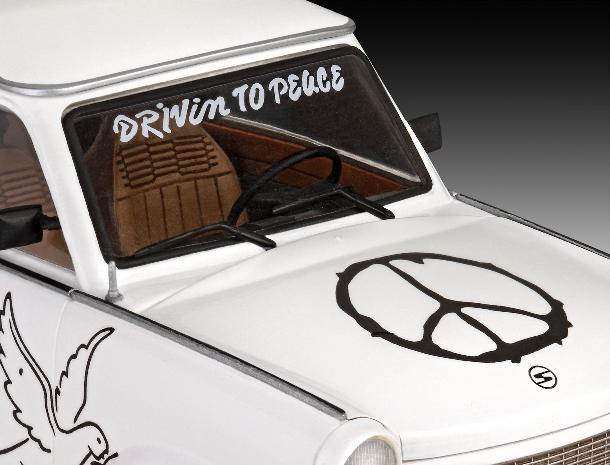 Automodel de construit Revell Trabant 601S 138 piese 07713