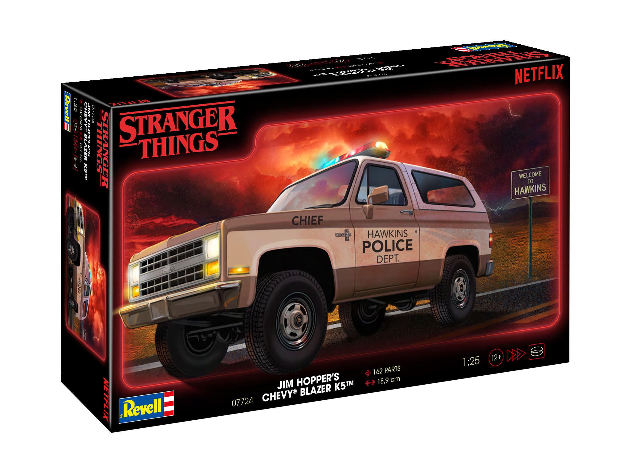 Revell Macheta Masina  Jim Hopper´S Chevy Blazer K5: Stranger Things Rev07724