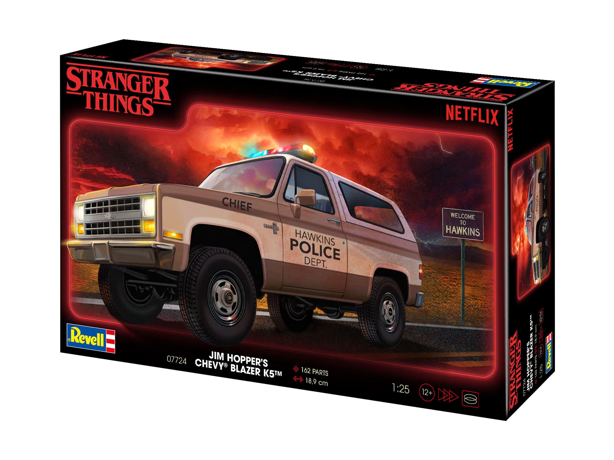 Revell Macheta Masina  Jim Hopper´S Chevy Blazer K5: Stranger Things Rev07724