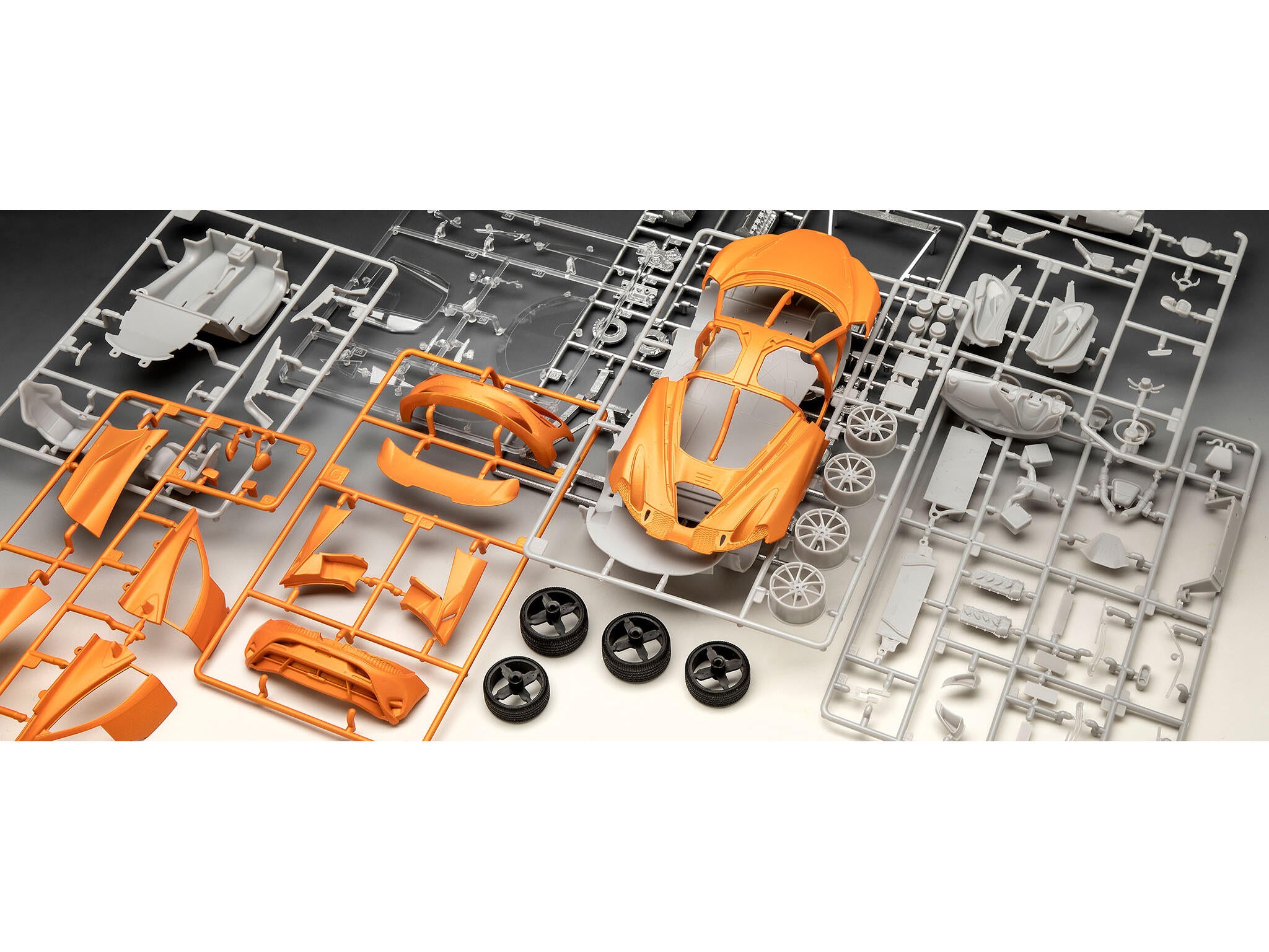 Revell Kit Mc Laren 750S Scara 1:24 Rev07734