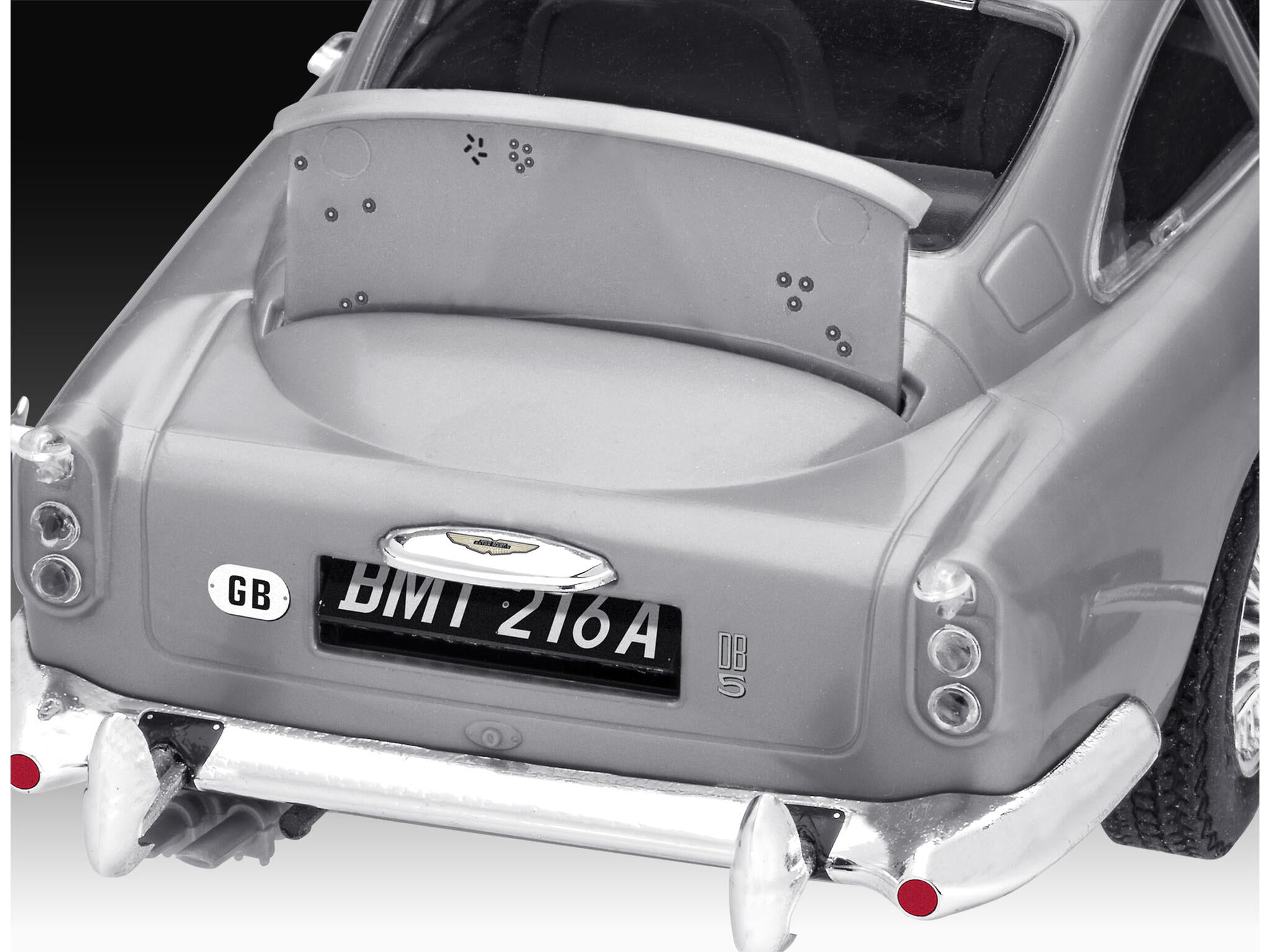 Revell Macheta James Bond Aston Martin Rev07746