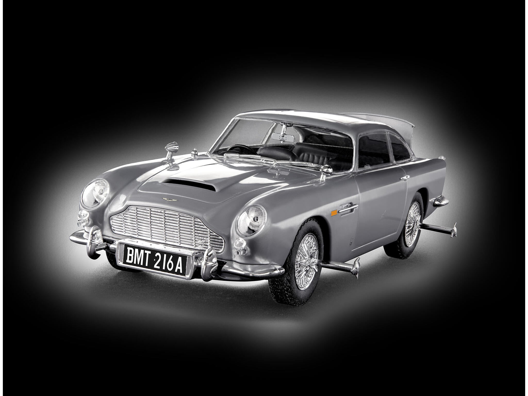 Revell Macheta James Bond Aston Martin Rev07746