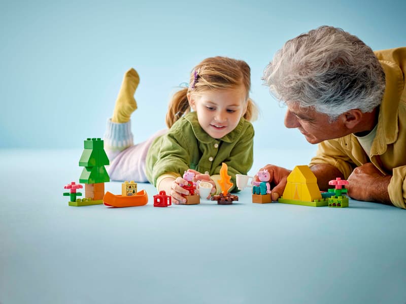 LEGO® DUPLO - Peppa Pig - Excursie cu cortul 10452, 32 piese