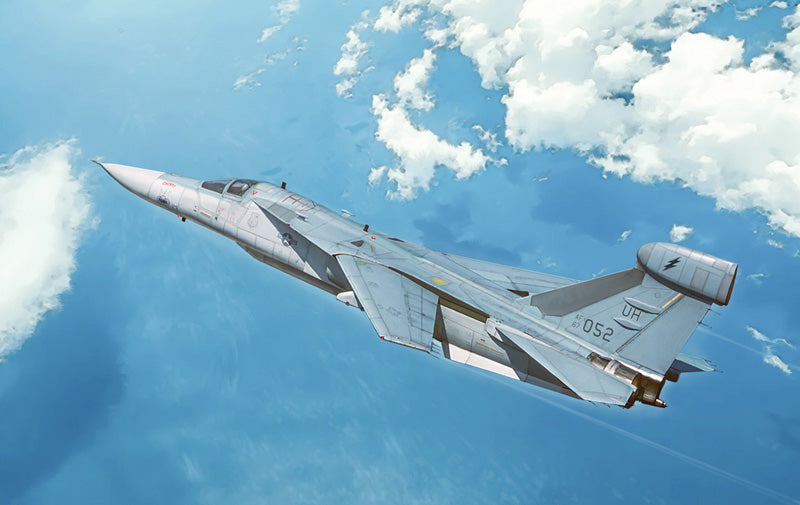 MACHETA  ITALERI AVION EF-111A RAVEN SCARA 1:72 IT1235S