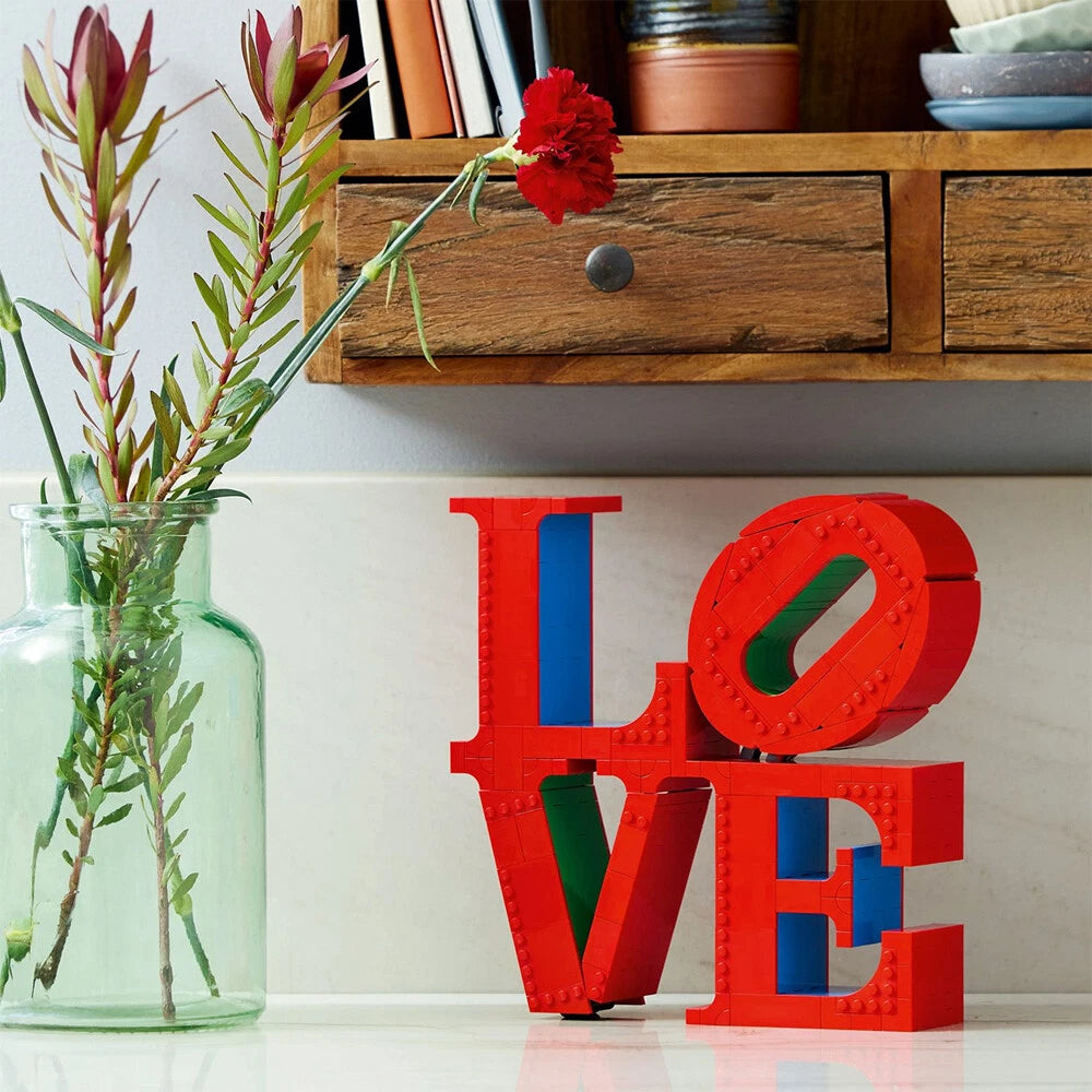 LEGO® Art – LOVE