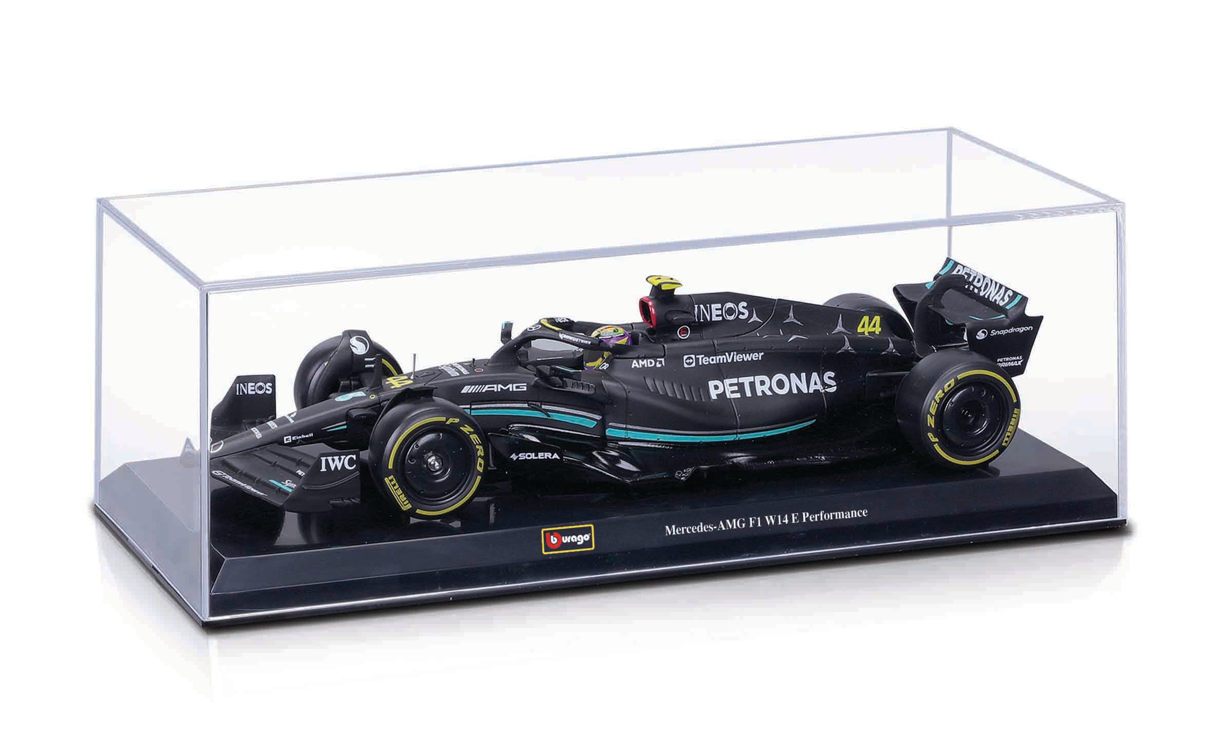 Macheta Bburago Formula 1 1/24 Mercedes AMG F1 W14E Performance #44 cu cu casca 28028/44