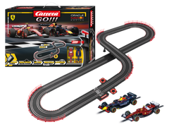 Carrera GO!!! Formula 1 - Circuit de curse 4,3 m cu Max Verstappen și Lewis Hamilton | Scara 1:43 | 6+ ani